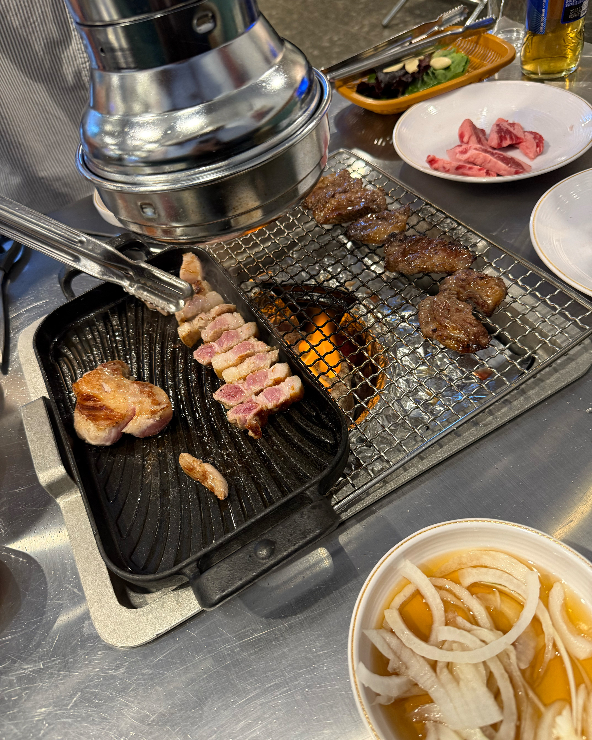 천호 놀러왔다가 소고기 먹고싶어서 들어왔는데 - 천호동 맛집 영삼이네우정소갈비 천호로데오점