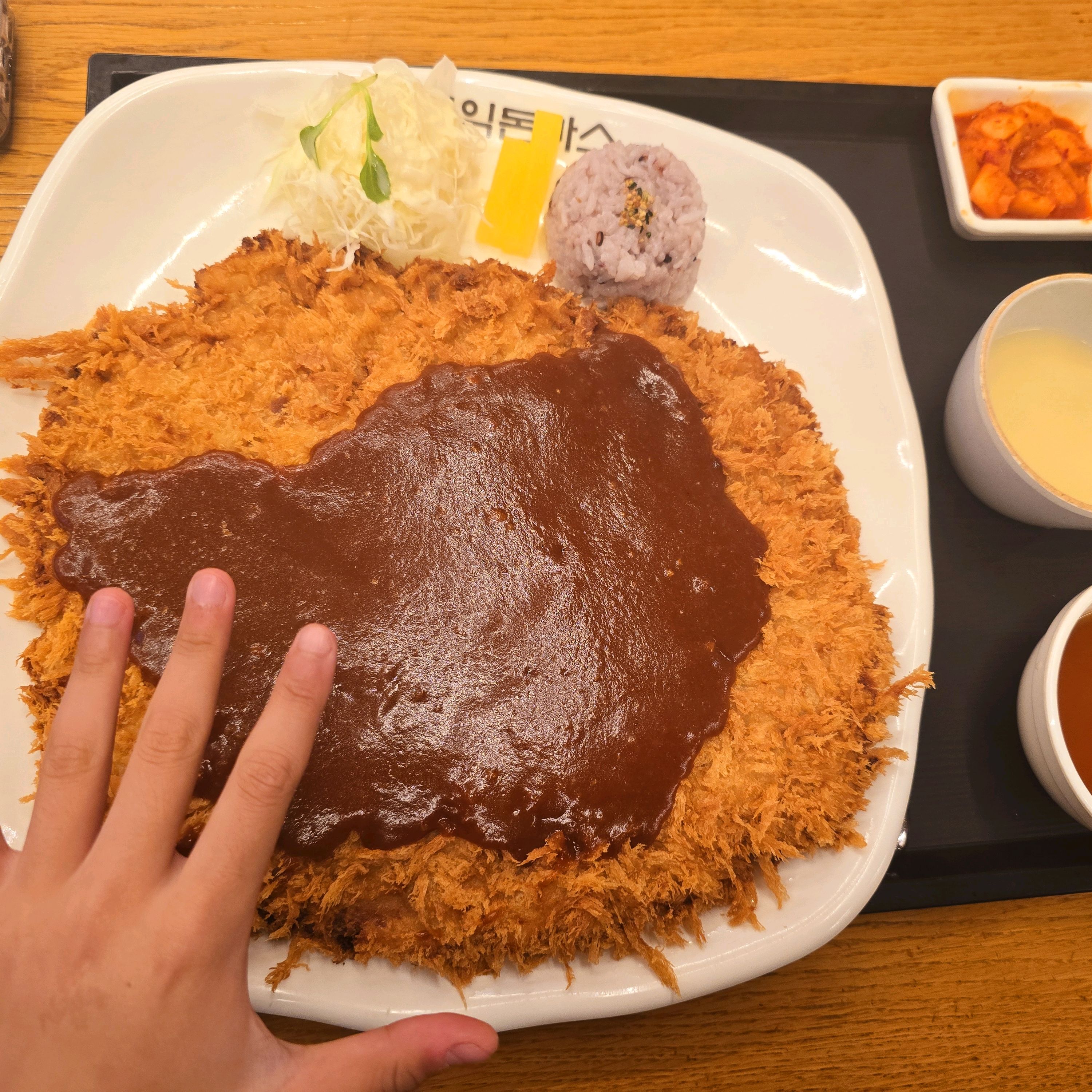 진짜 넘넘배부르고, 맛도 좋아요! - 천안 두정동 맛집 홍익돈까스 천안두정점