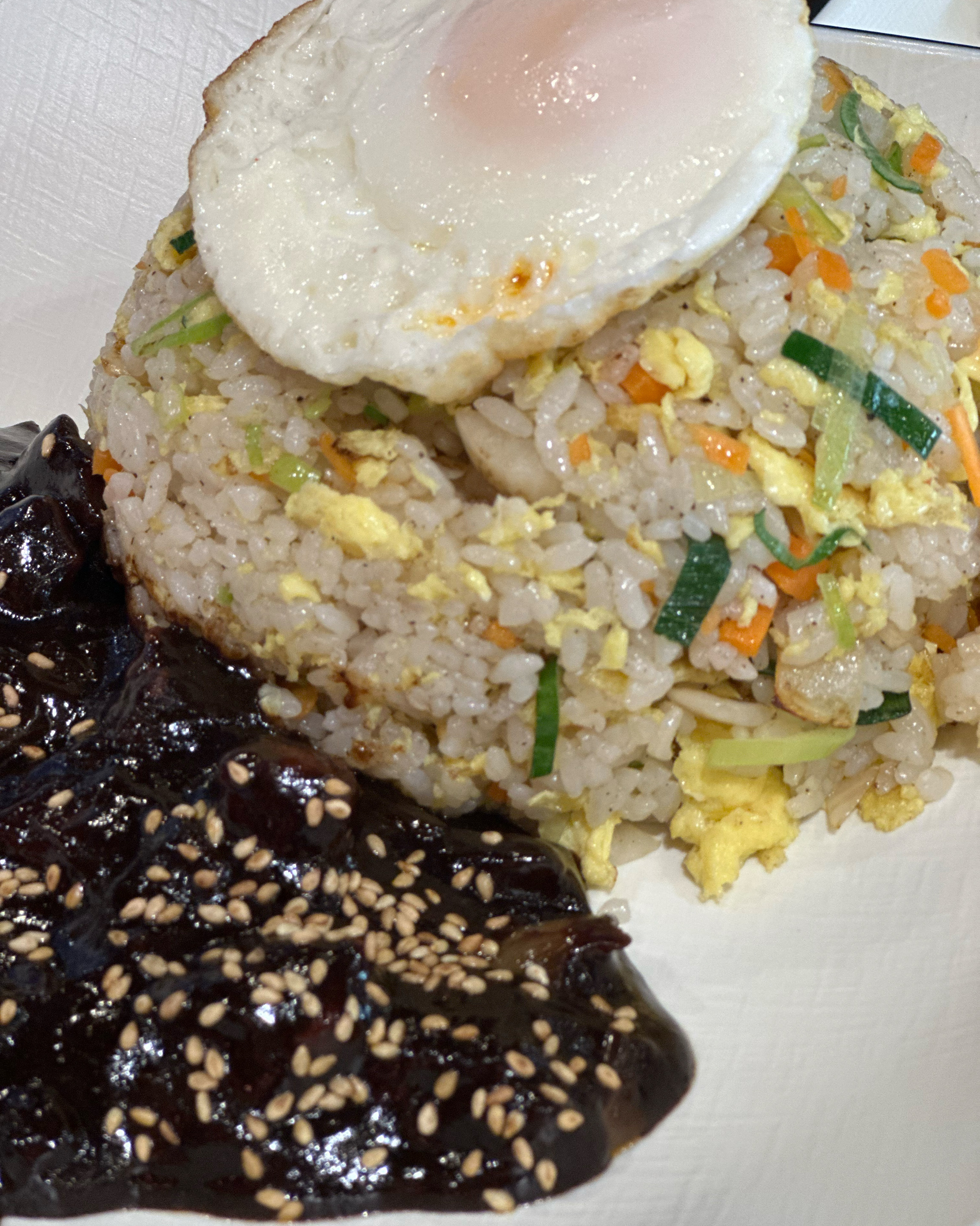 짬뽕 맛집 답게 고기와 해물이 듬뿍~~ 들어있네요 - 안양 맛집 마차이짬뽕 평촌점