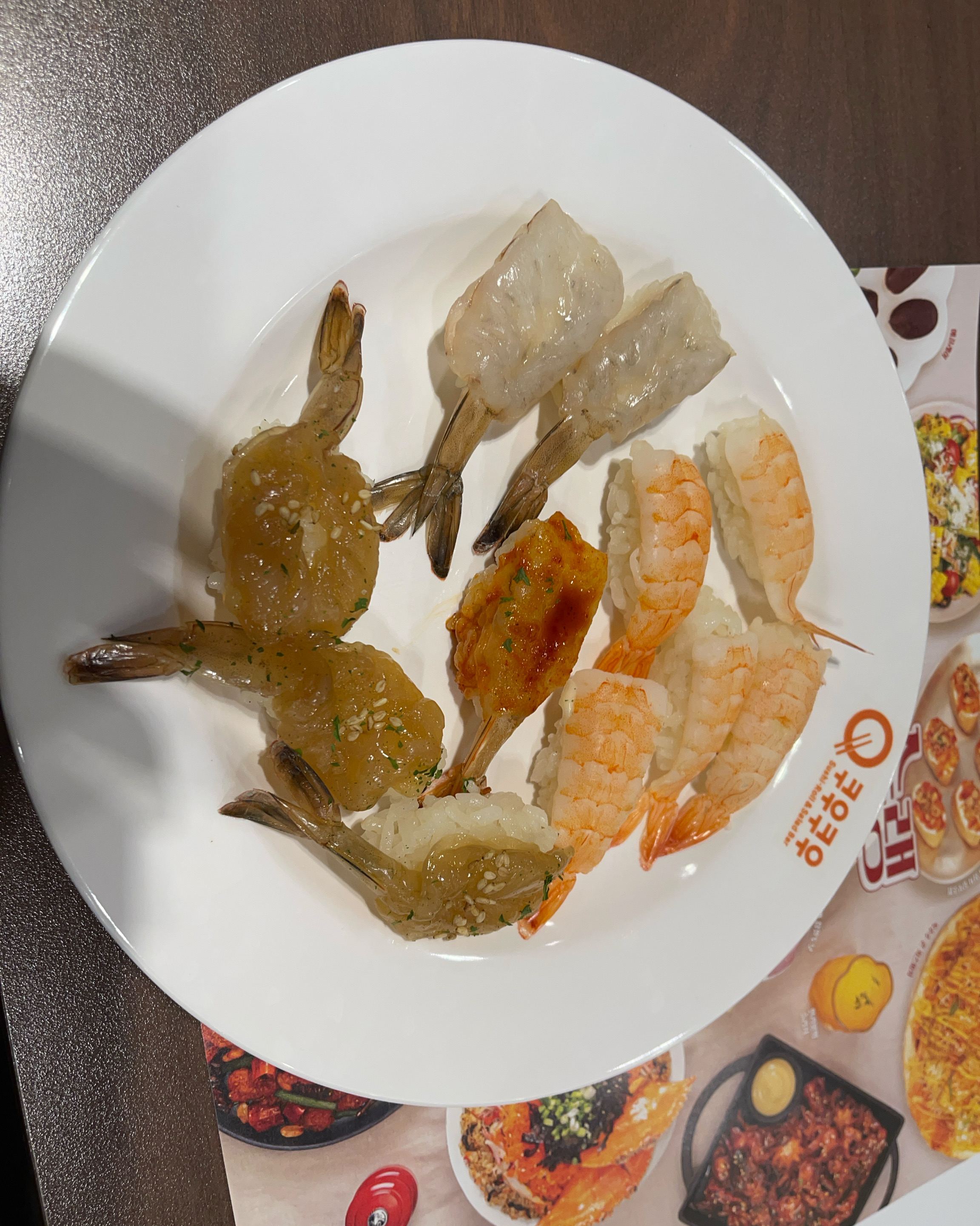 남자친구랑 데아트하려고 저녁 먹으러 왔는데 - 향남 맛집 추천 쿠우쿠우 향남점