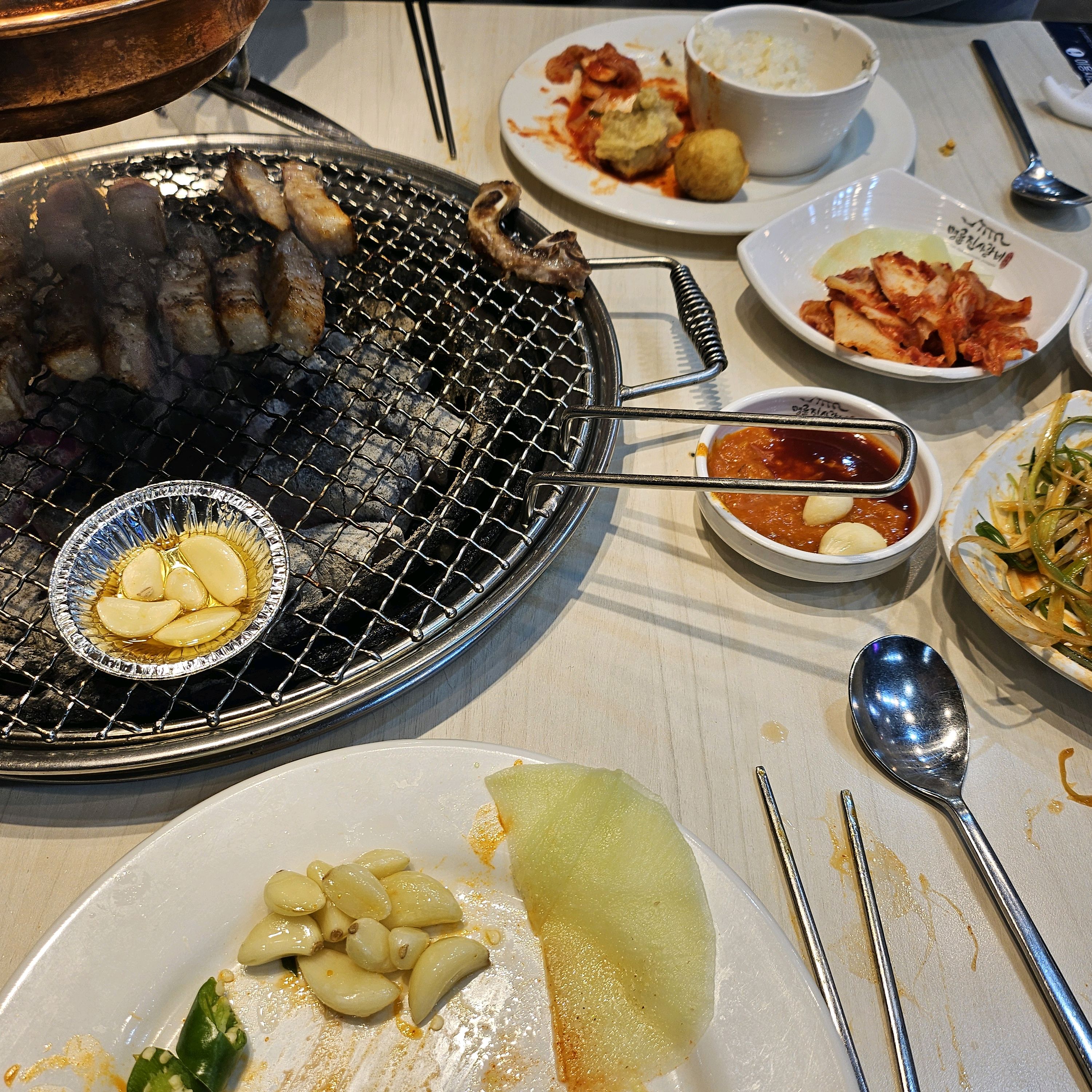 집앞에 있어서 저녁먹으러 왔어요 - 학익동 맛집 명륜진사갈비 인천학익점