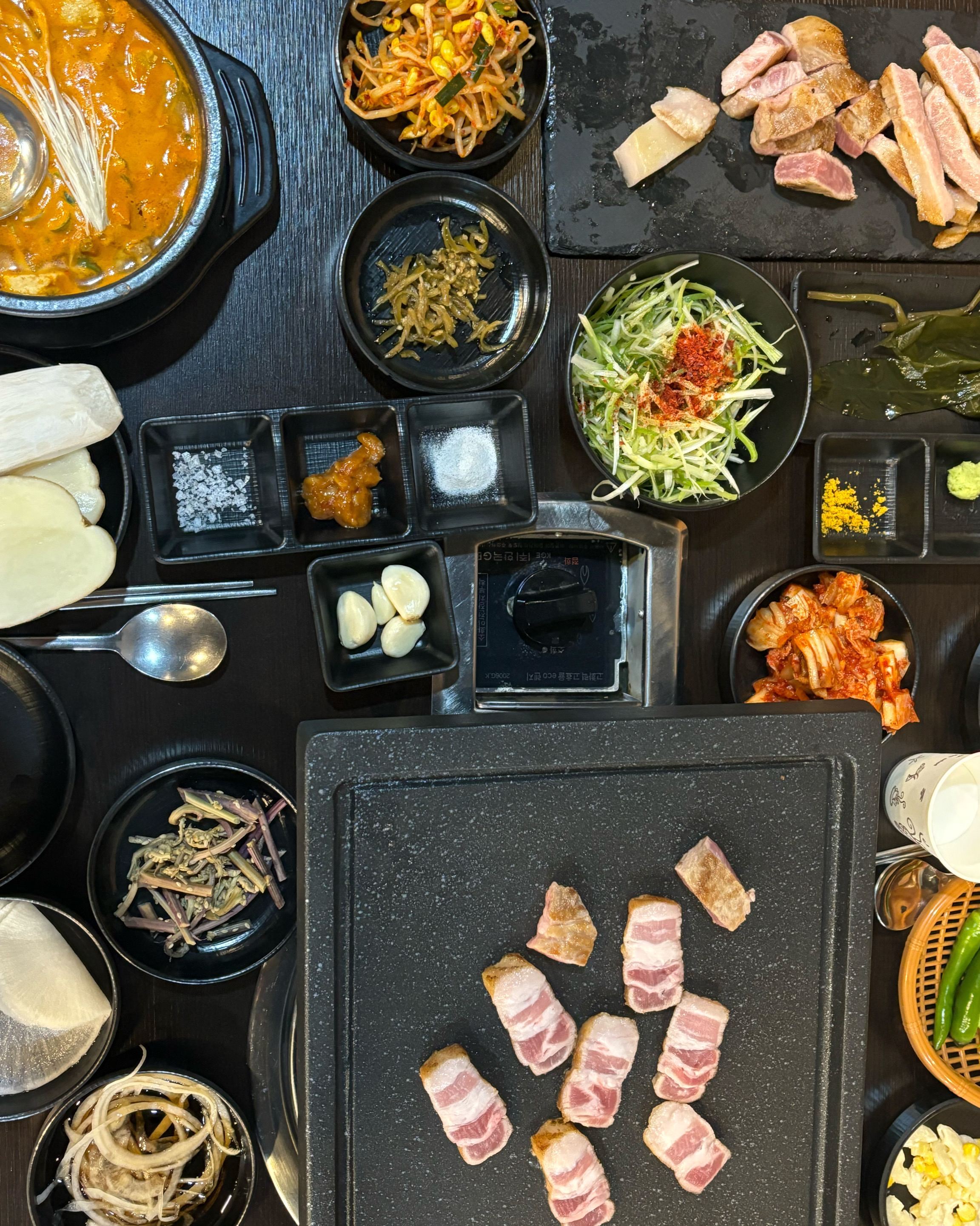 너무 맛있게 잘 먹었습니다 고기가 초벌되서 먹기도 너무 편하네요 특히 세트 추천드립니다 🙆