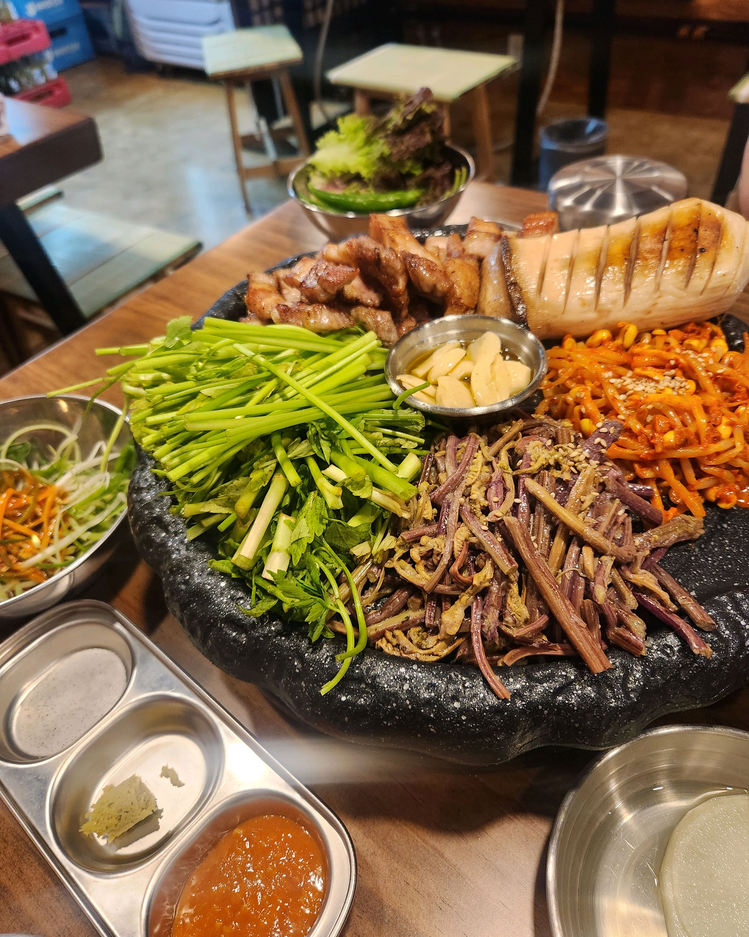 [용인 맛집 산장삼겹 수지구청점] 직접 가본 로컬 리뷰