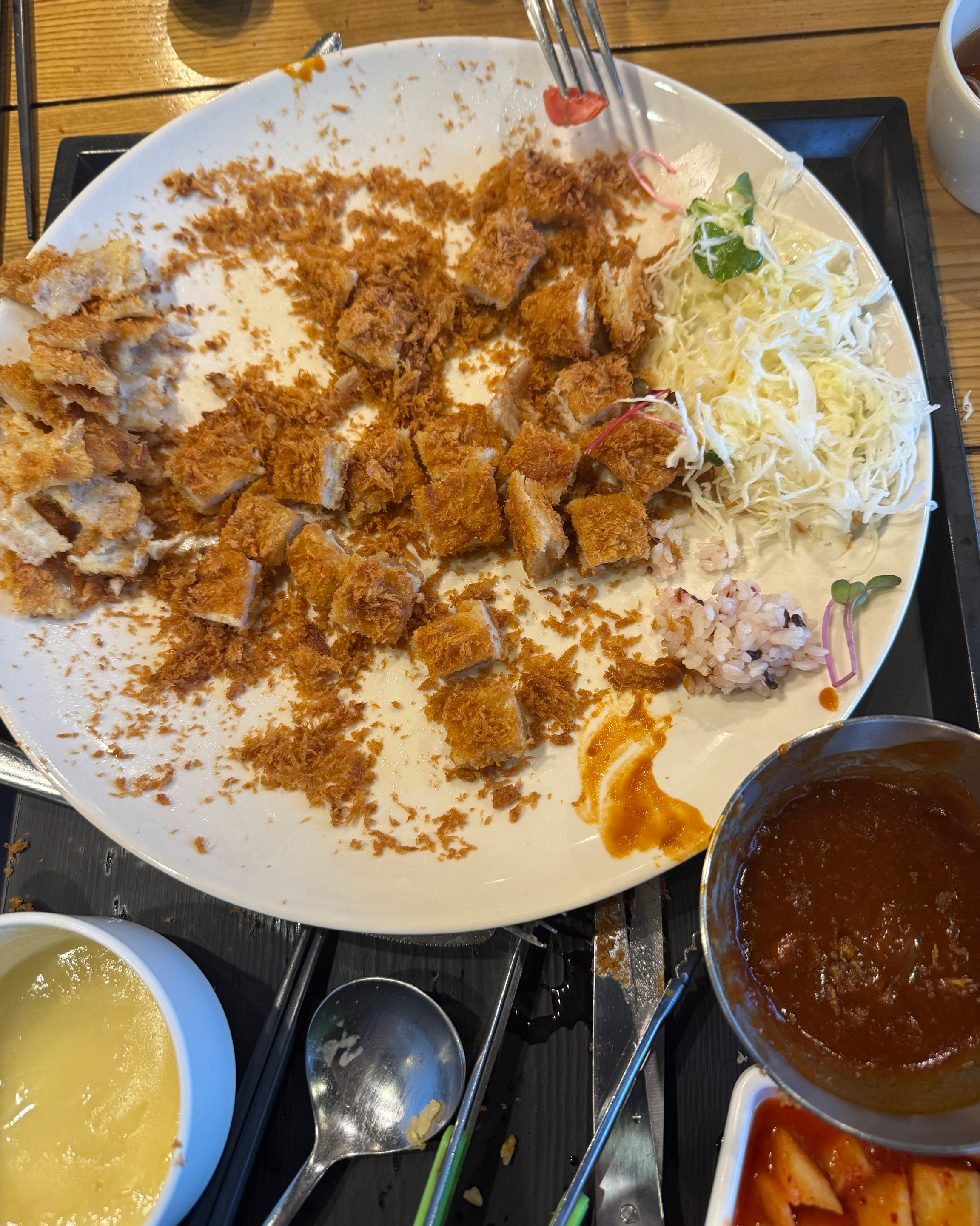아이랑 오기 너무 좋아요~ 맛도있고 아이들도 좋아해서 자주오게되네요~ - 검단 맛집 홍익돈까스 검단점