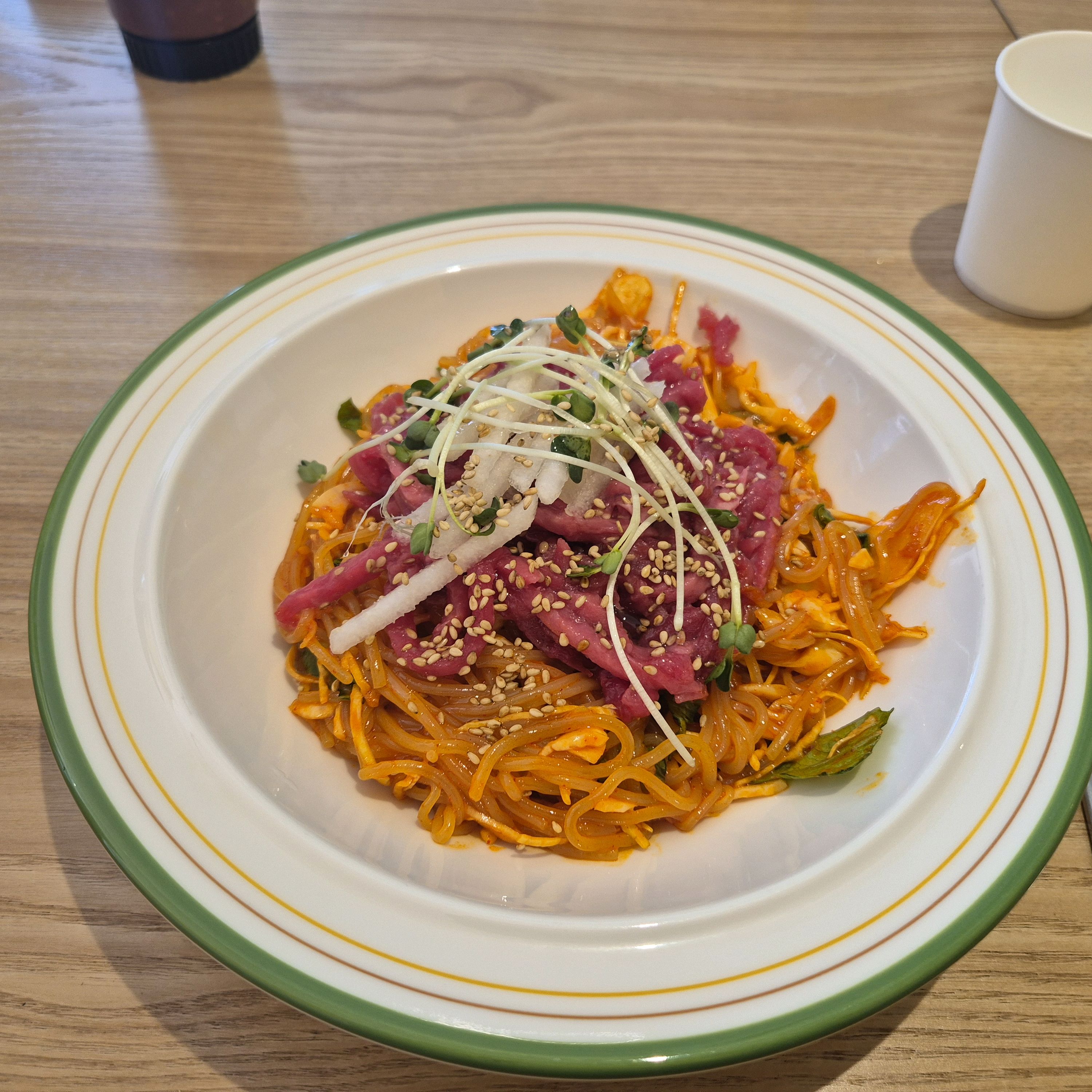 가성비도 좋고 내용구성도 알차네요 그리고 무엇보다 맛있습니다!! - 불당동 맛집 육회바른연어 천안신불당시청점