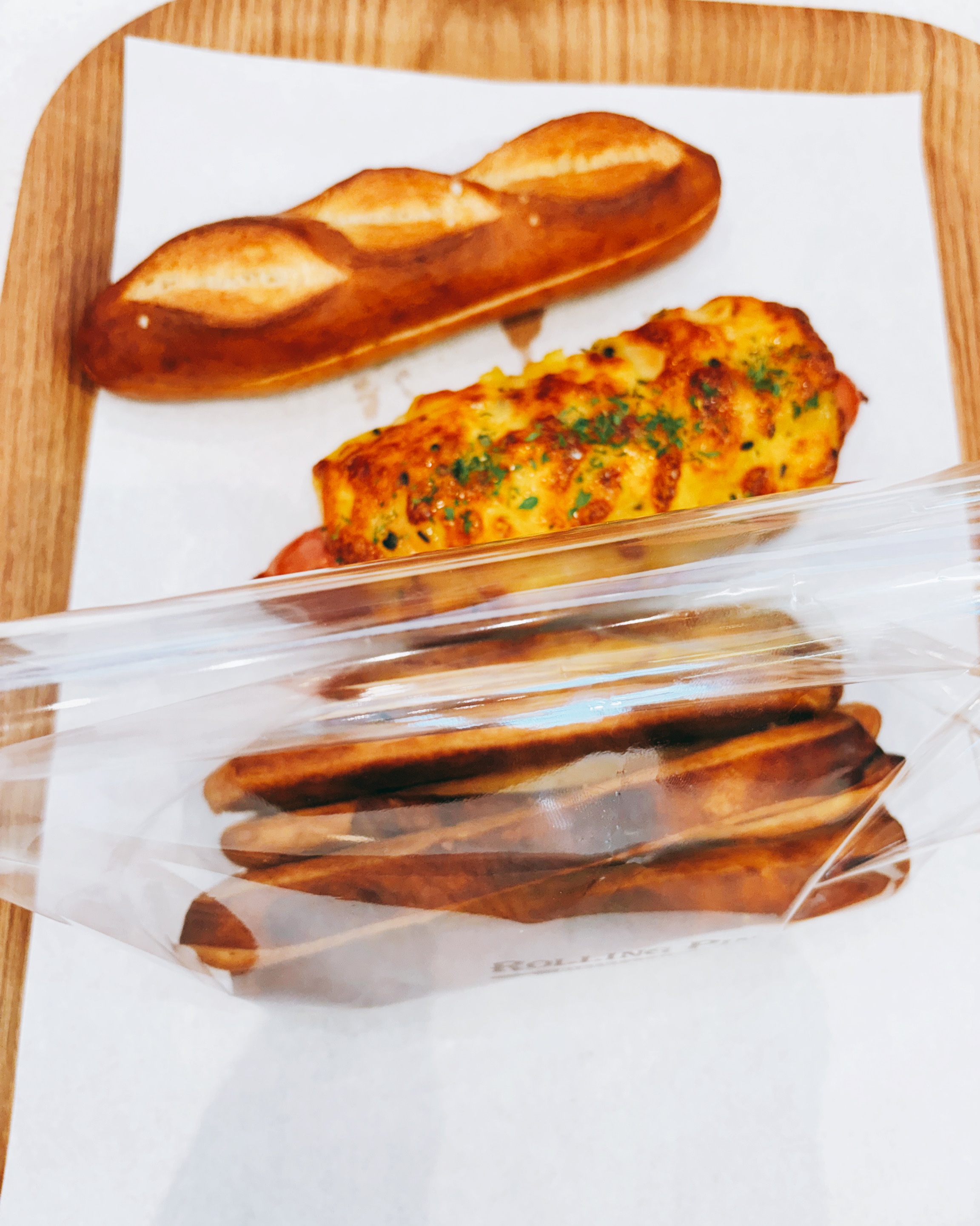 지난번에 방문했을때 빵, 커피가 너무 맛있어서 또 왔어요~ 카페 분위기 좋고 커피, 빵 맛