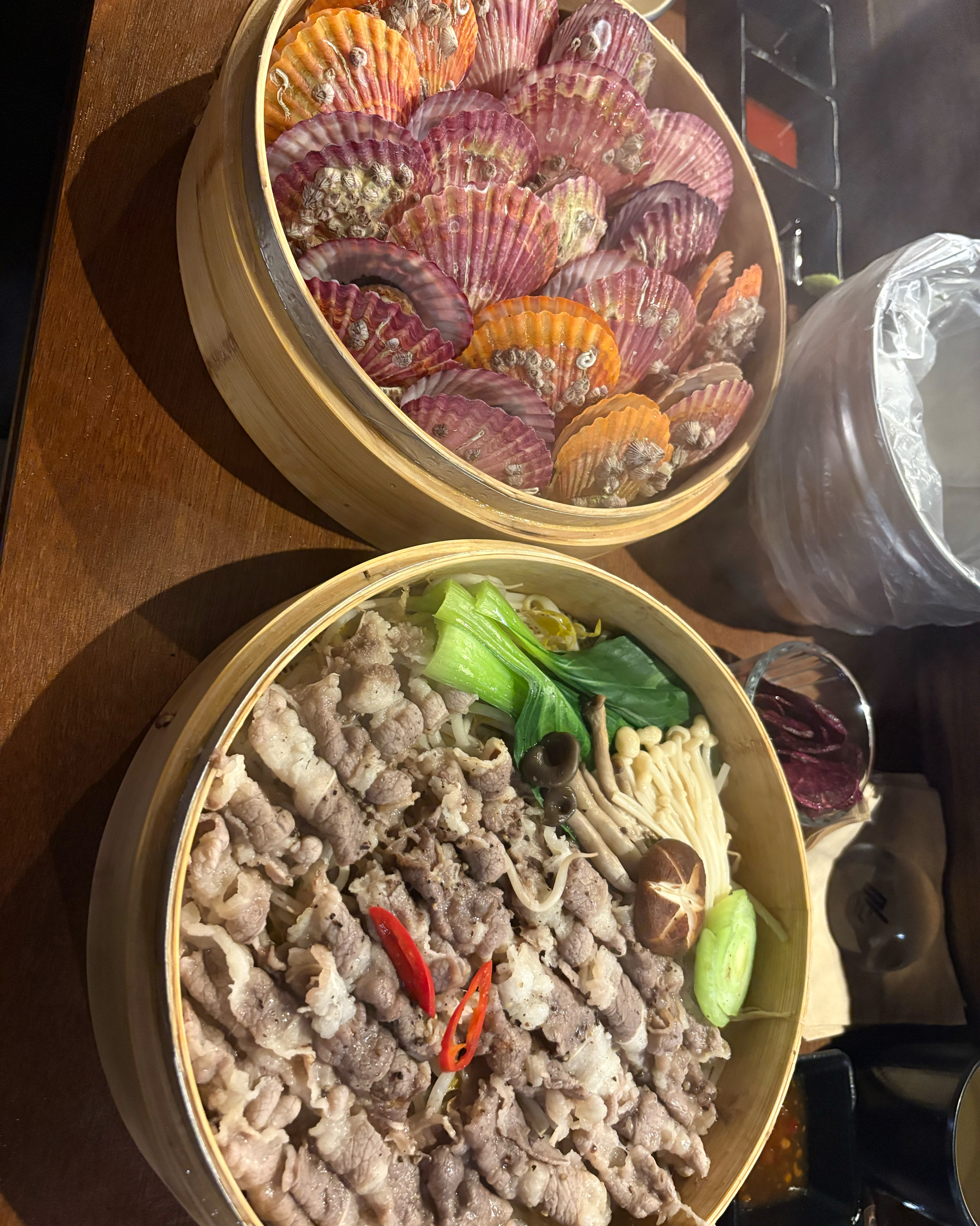 분위기에 이끌려왔는데 음식이 맛있어서 놀랐어요 - 대전 맛집 굄