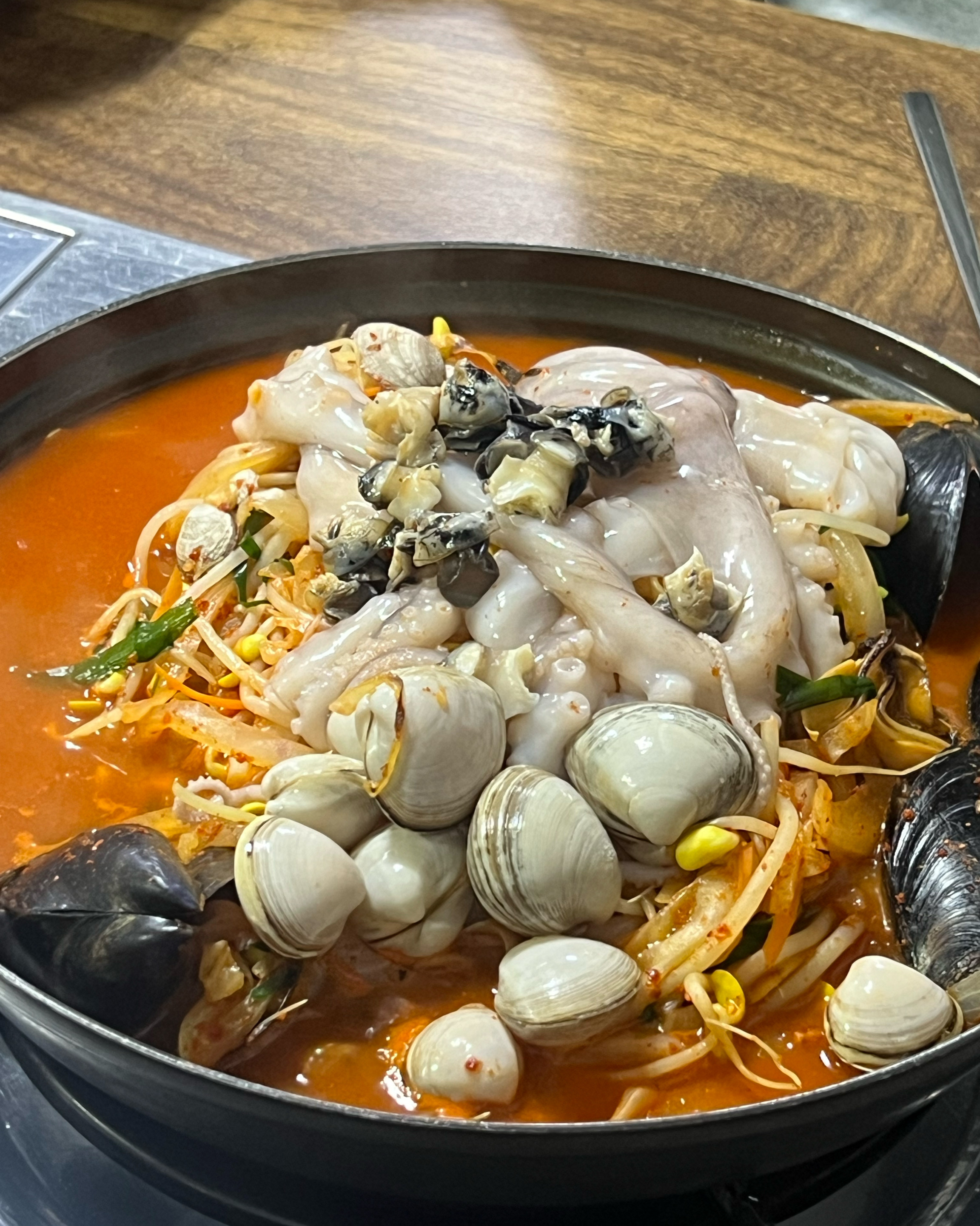 항상 지나갈때마다 사람들이 줄서있어서 궁금했는데 날잡고 가보자 싶어서 오늘 방문했는데요 평