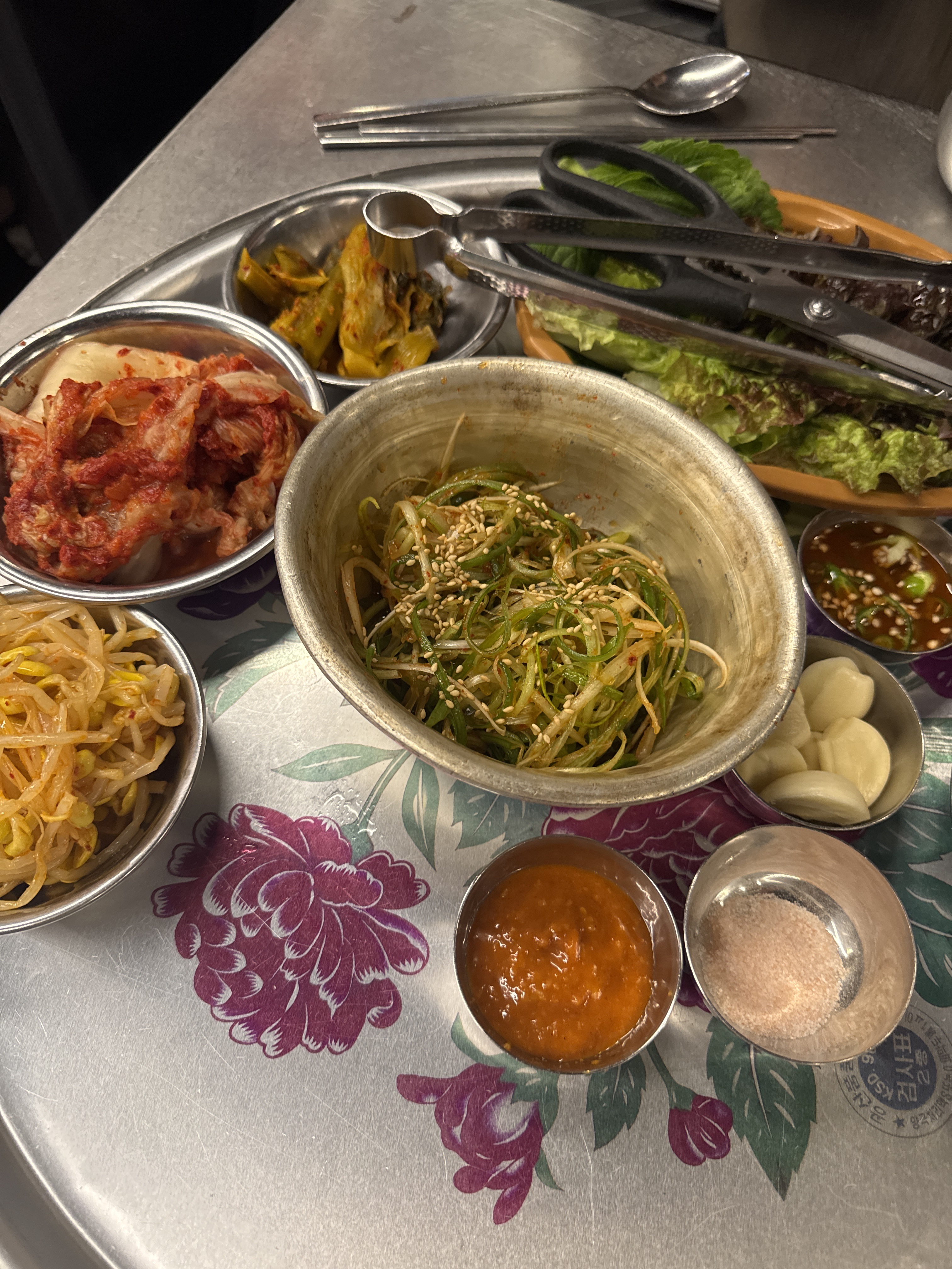 여긴 진짜 맛잇다구요..!! 삼겹살 맛집은 여기입니당~~~❤️❤️❤️❤️ - 불당동 맛집 목구멍 신불당점