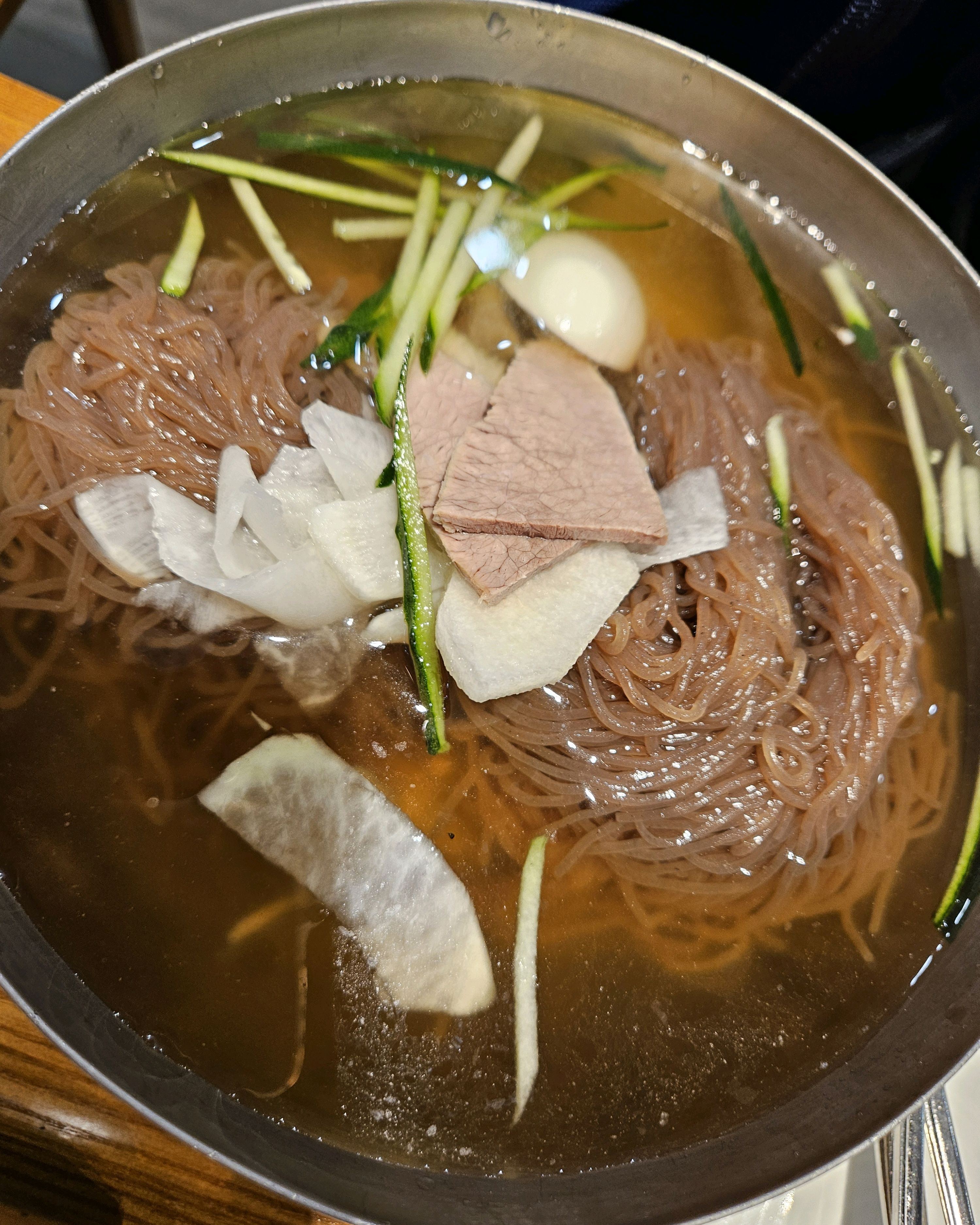 냉면은 정말 맛있었는데 불고기가 조금 아쉬웠어요. - 대전 맛집 사리원면옥본점