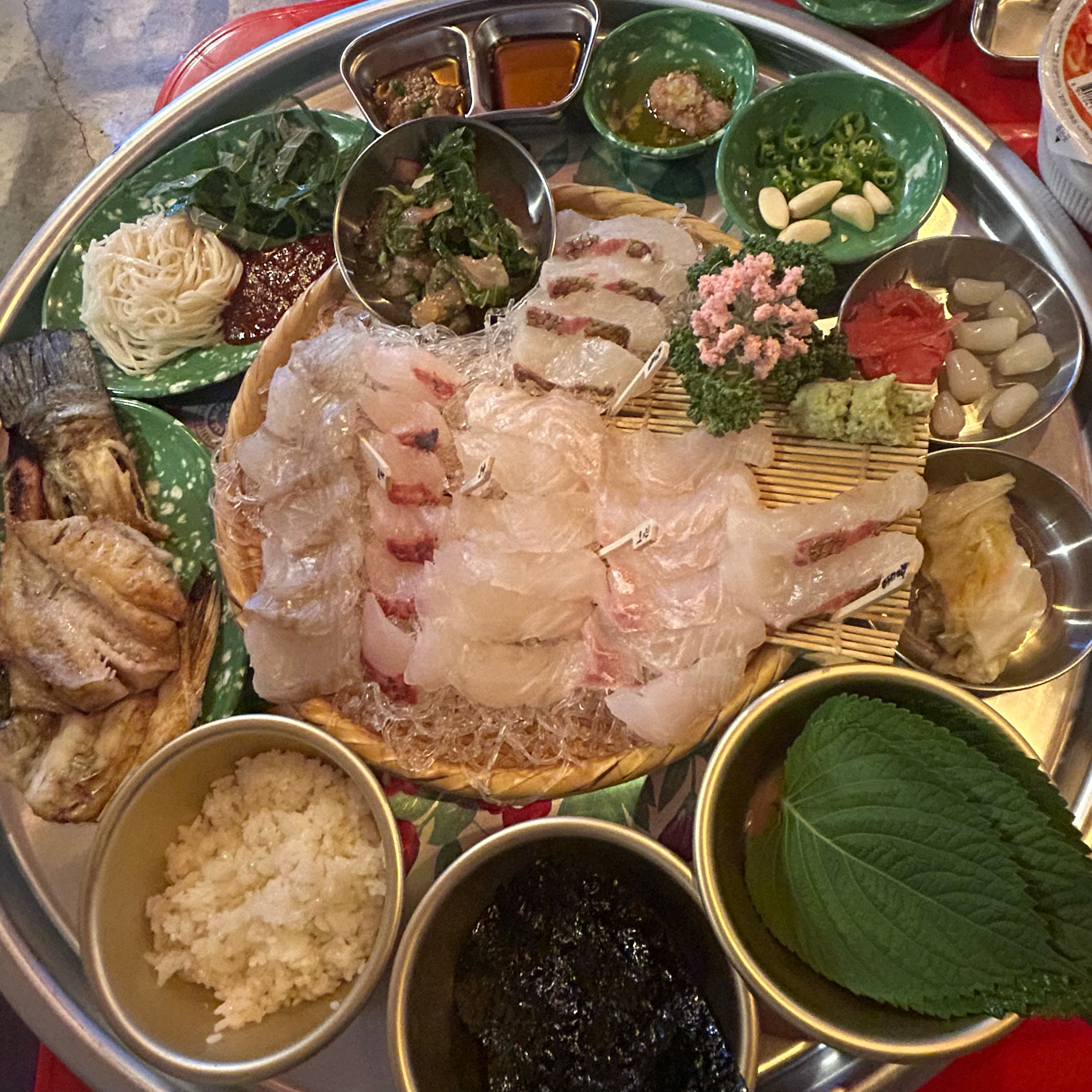 맛도 맛이지만 친절한 직원분 덕분에 - 불당동 맛집 어부장 천안점