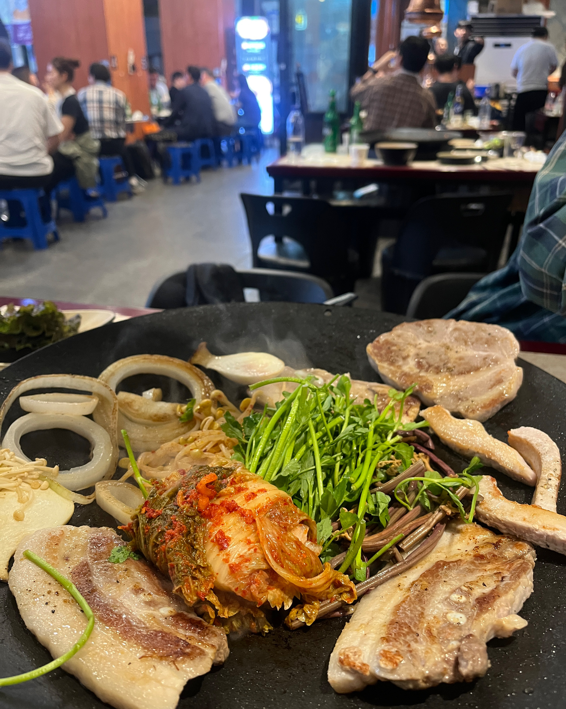 양도 많은데... 맛까지 있네요 ㅠㅠ - 안양 맛집 오복솥뚜껑 범계점