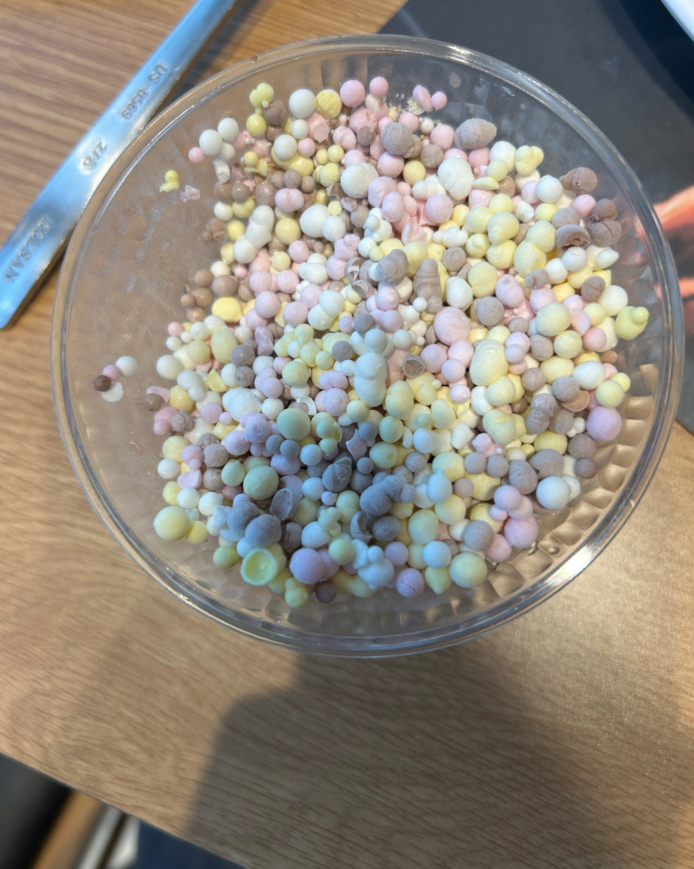 아이스크림이 무척 맛있고 식감이 독특해여. - 평택 고덕 맛집 고메스퀘어 평택고덕점