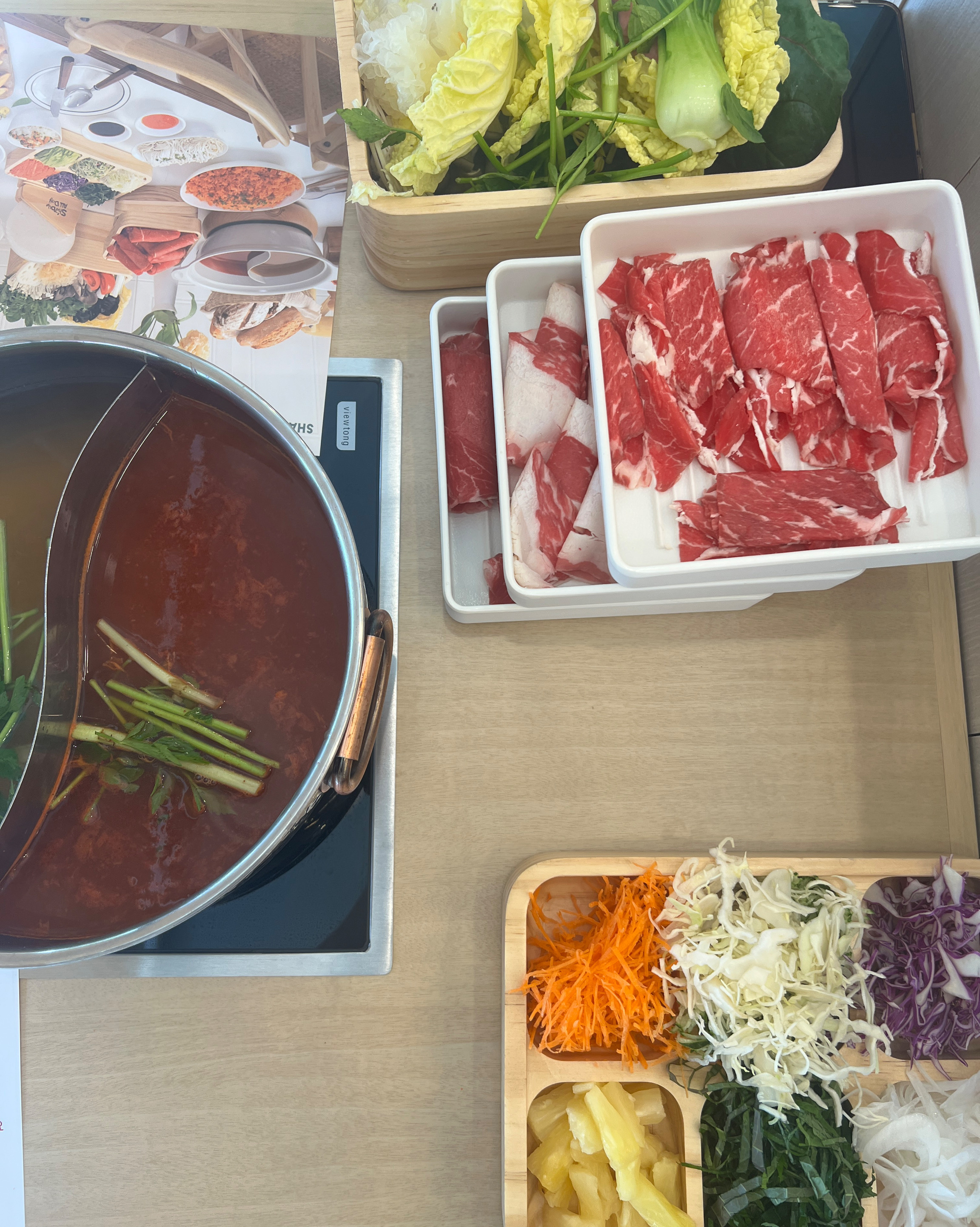너무 정신도 없고 어수선하고 - 보문역 맛집 샤브올데이 서울보문점