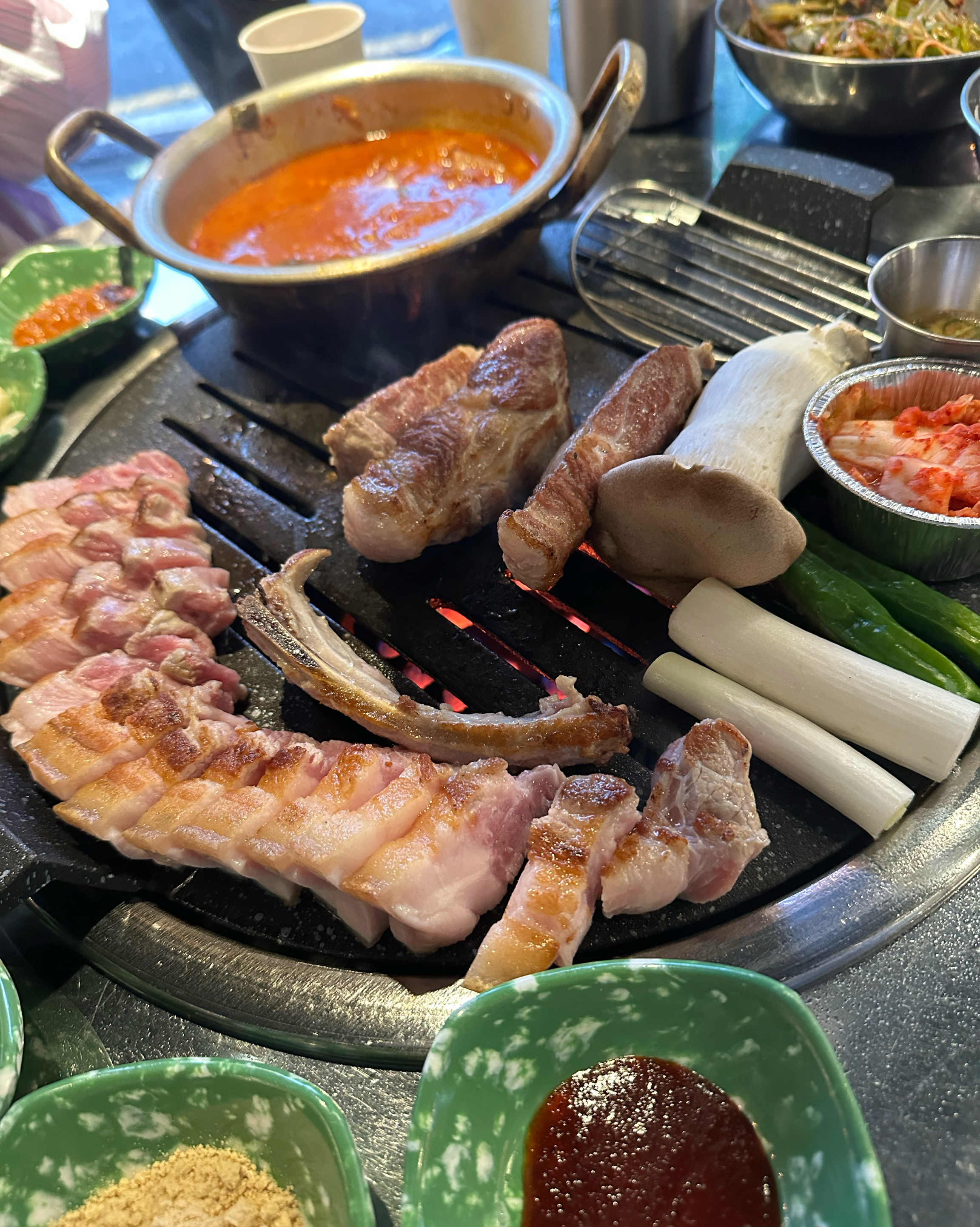 너무맛나고 여기 6번방문 고기여기오면 못먹어요 다른데! - 불당동 맛집 오늘도연탄구이 천안불당점