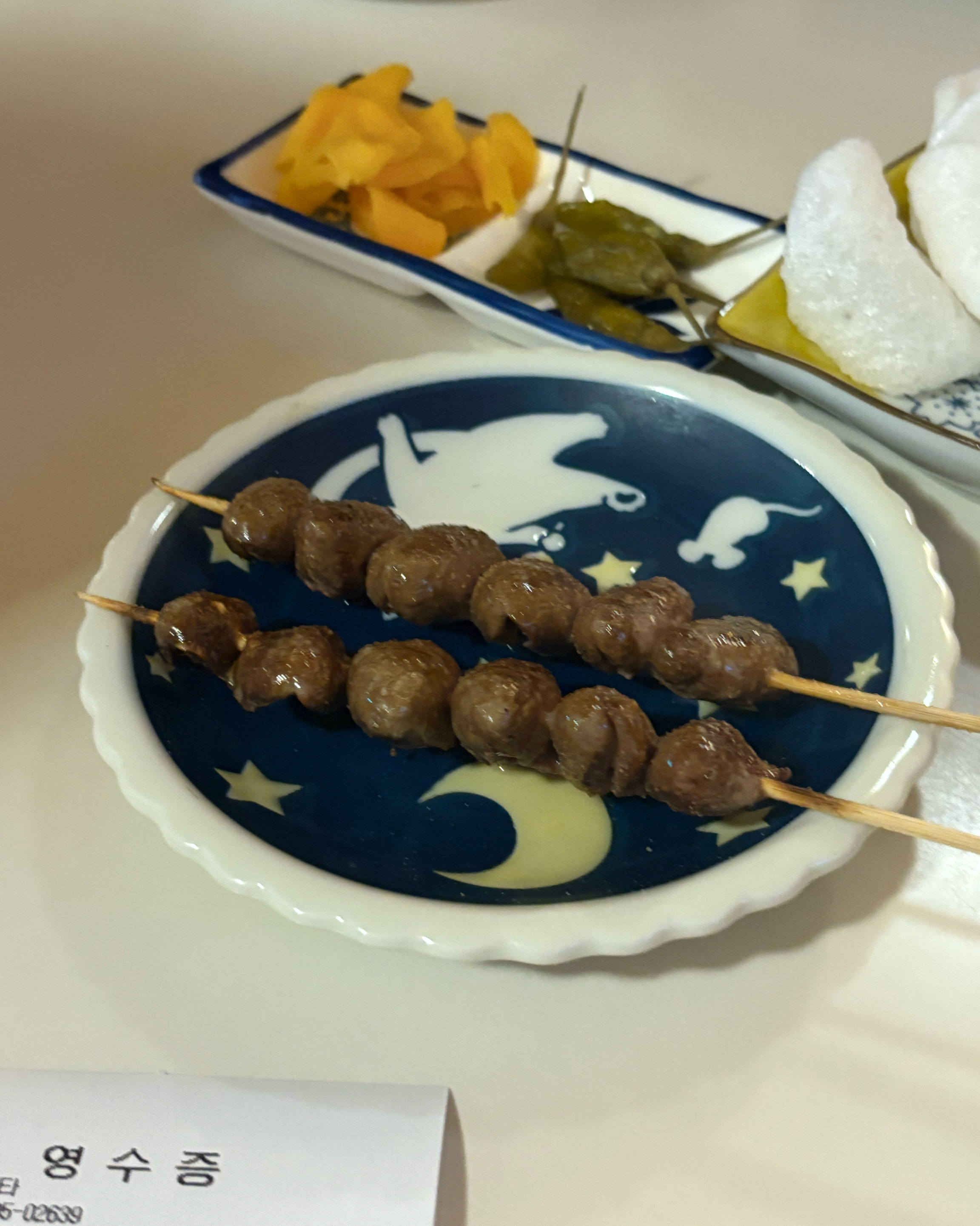 새벽까지 운영해서 너무 좋았고 올때마다 직원분들이 친절하게 대해주셔서 너무 좋아요! 리뷰