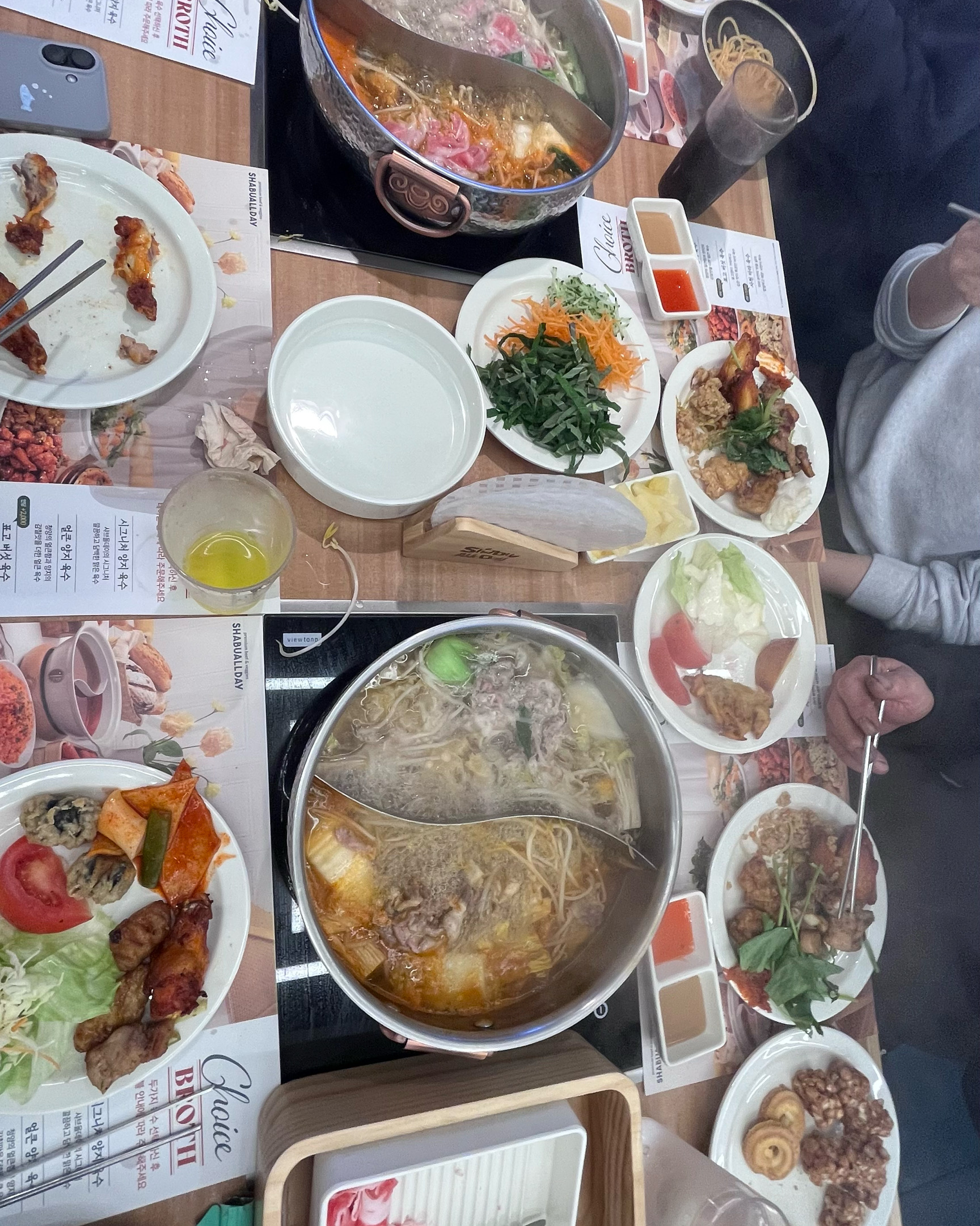 샤브샤브집으로 여기로 매번옵니다 셀프바도 좋고 맛도 있어요!! 추천합니다 - 시흥 은계 맛집 샤브올데이 시흥은계점
