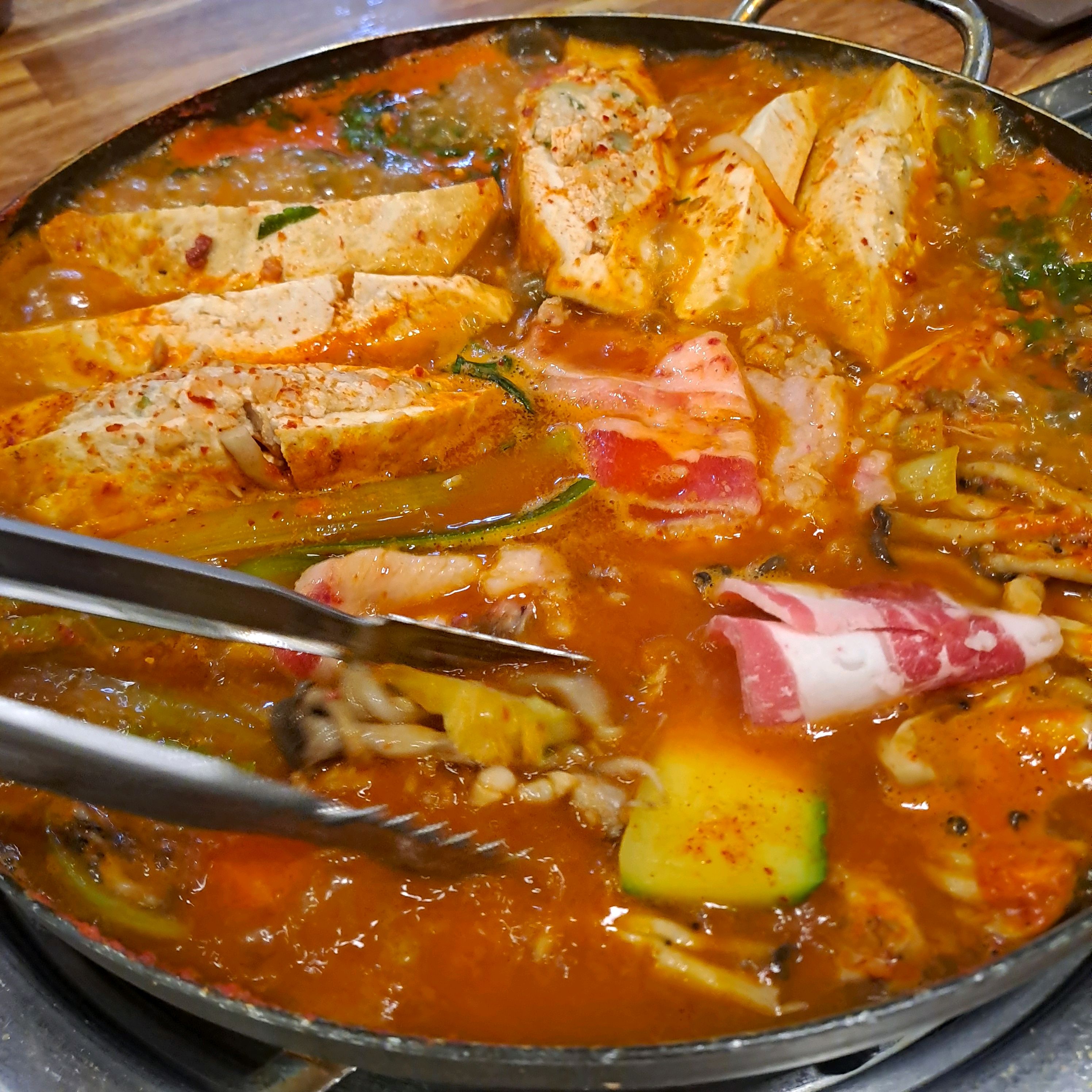 맛있어서 재방문입니다! - 대전 맛집 매봉식당 계족산본점