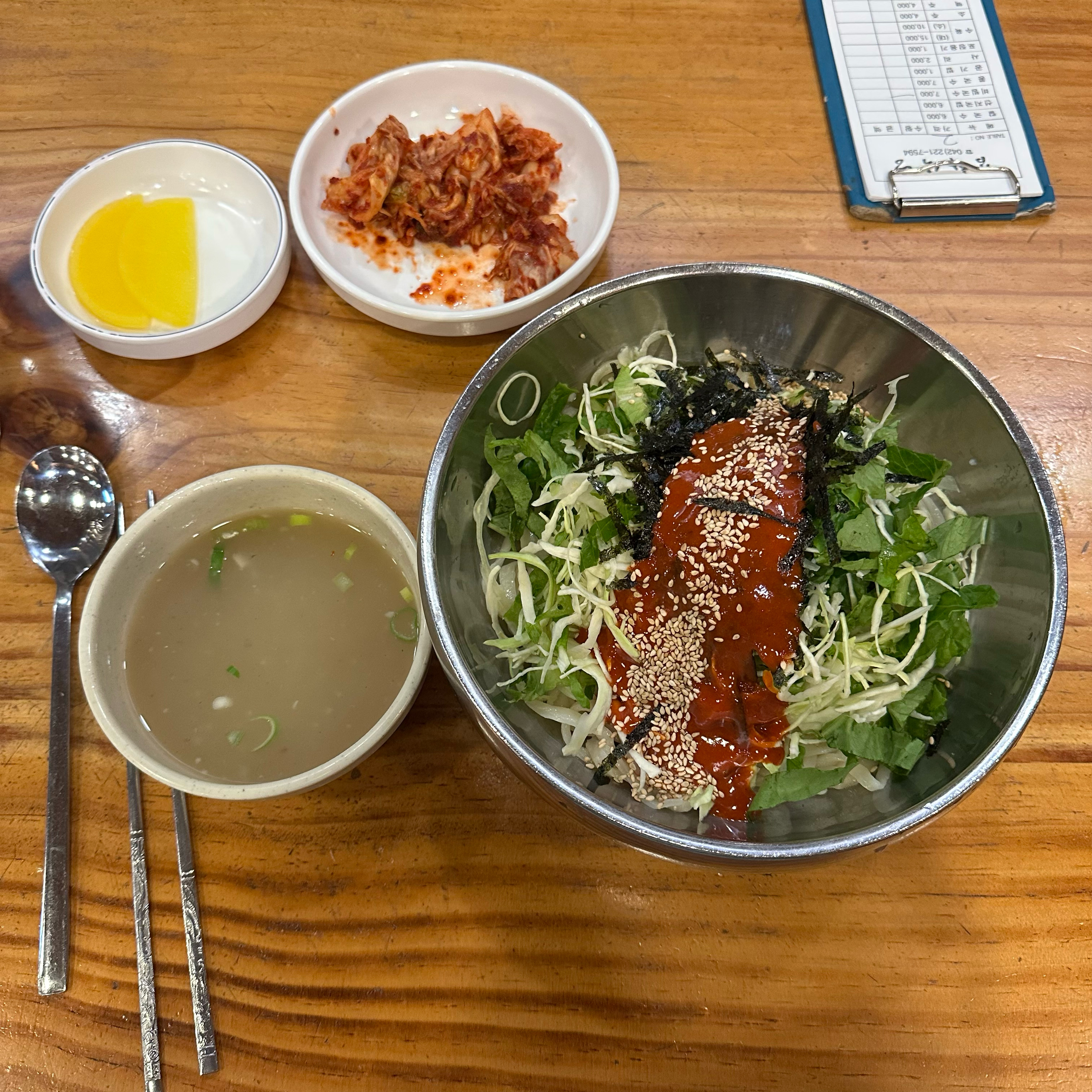 수육이 다 떨어져서 너무 아쉽네요 ㅠㅠㅠ - 대전 맛집 김화칼국수