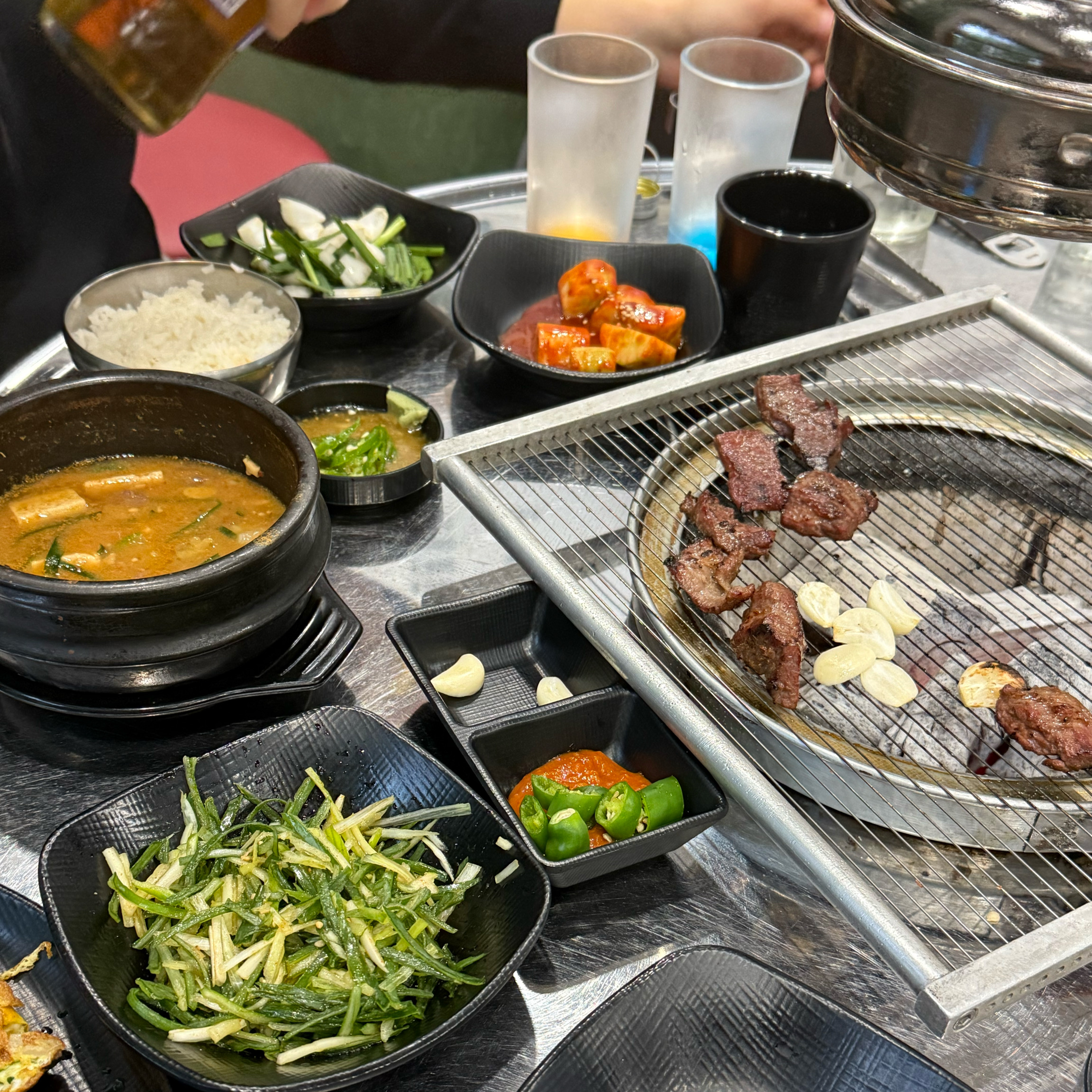입구를 잘 찾으셔야할거같아요 ! - 대전 맛집 춘선소제동 숯불구이