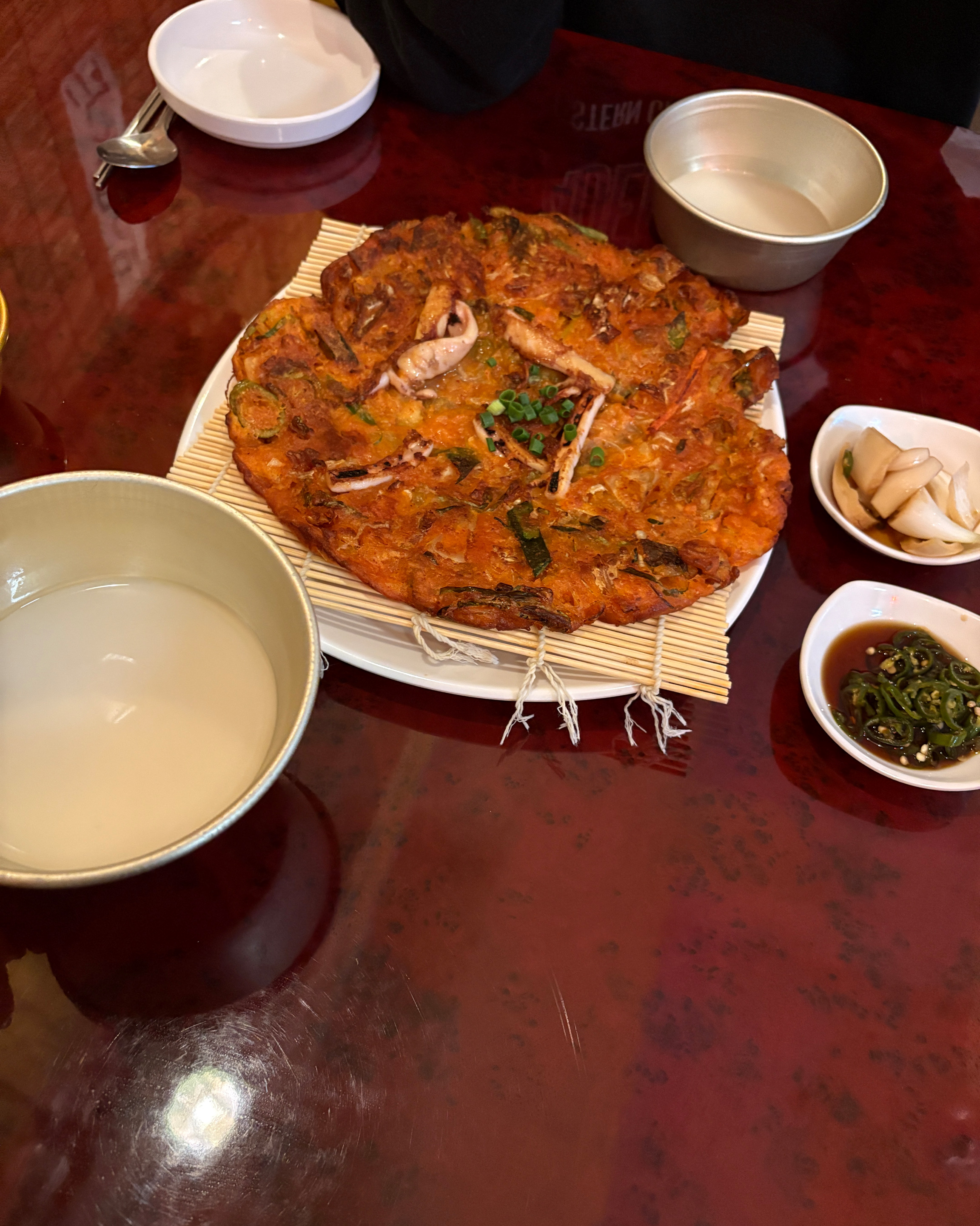 인테리어도 이쁘고 - 불당동 맛집 전사랑