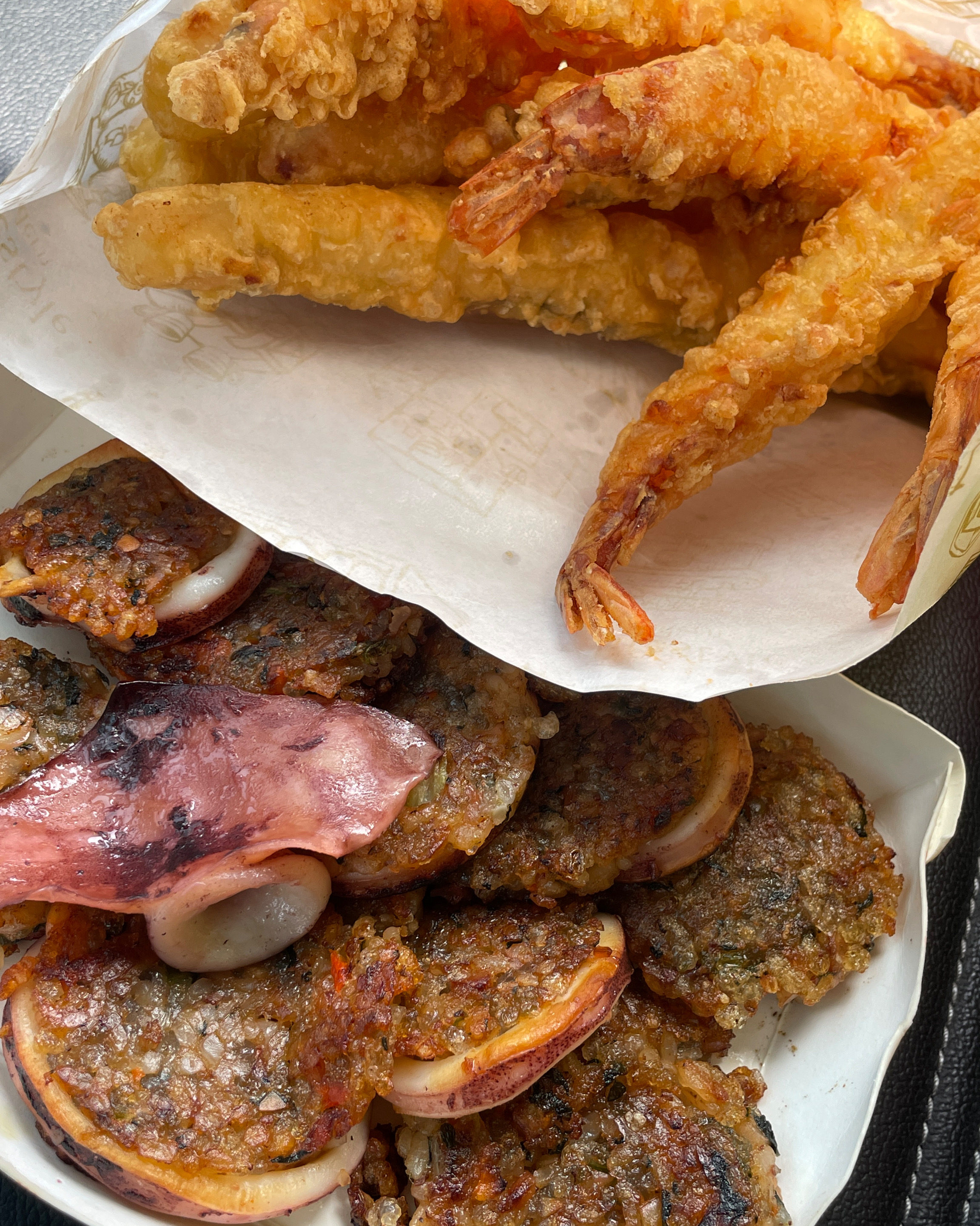 포장하니 누룽지오징어순대가 조금 눅눅하긴 했으나 그래도 맛있었어요. 바삭했다면 더 맛있었을