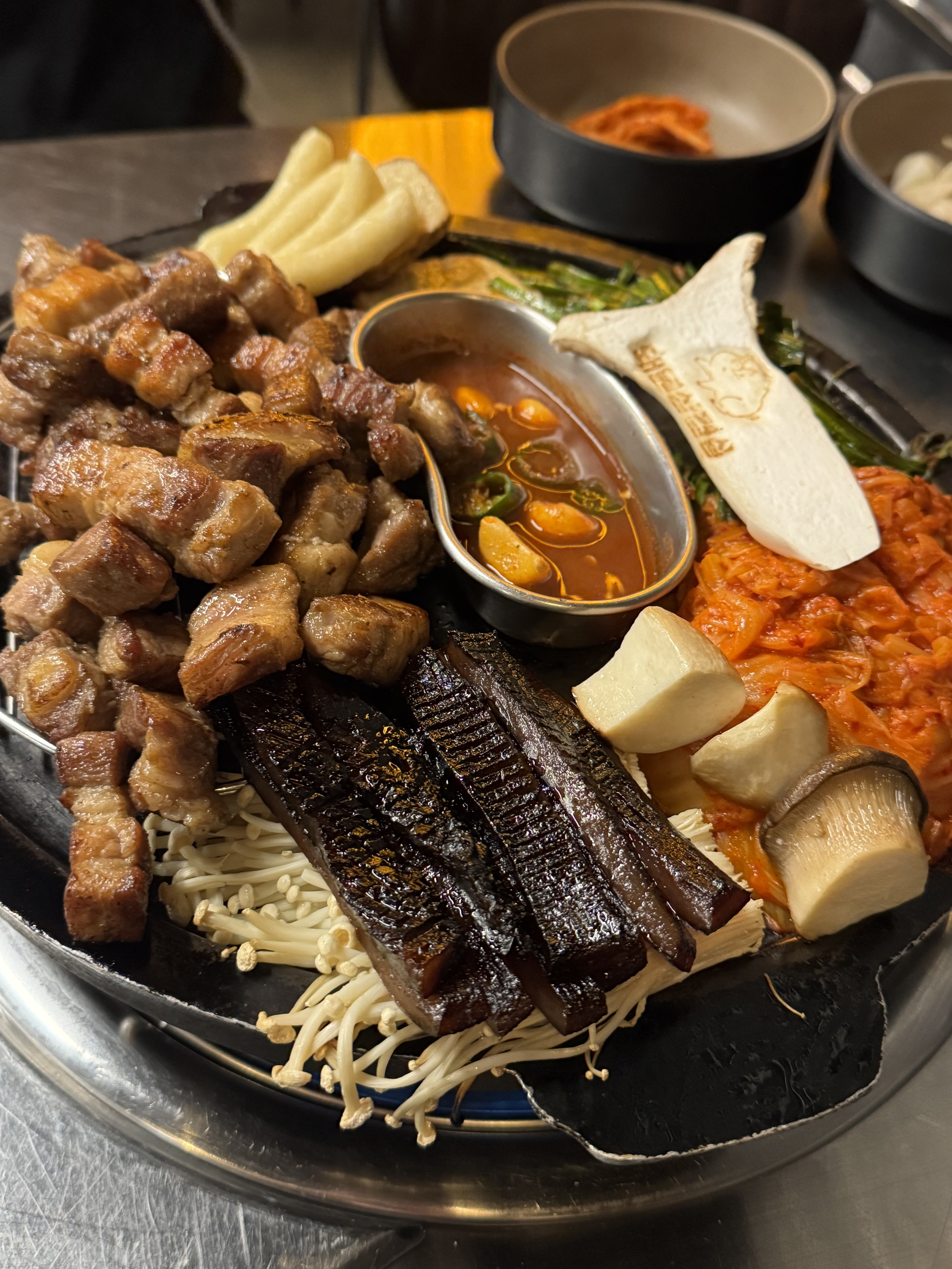 천호동 맛집 돼봉삼겹살 천호점 내돈내산 감동리뷰