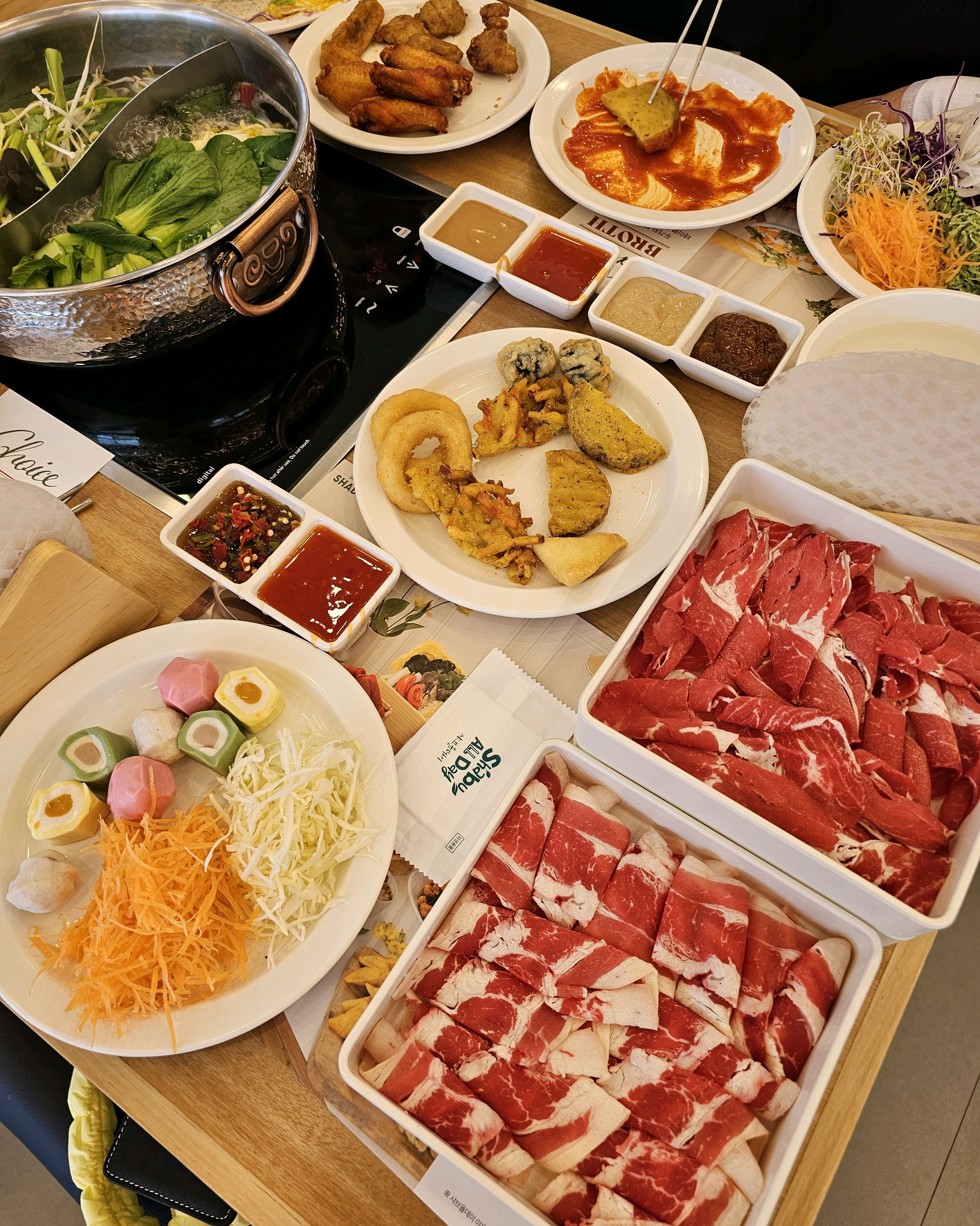 떡볶이 맛집인것 같아요 대체적으로 맛있게 잘먹고왔어요 - 대구 맛집 샤브올데이 대구이시아폴리스점