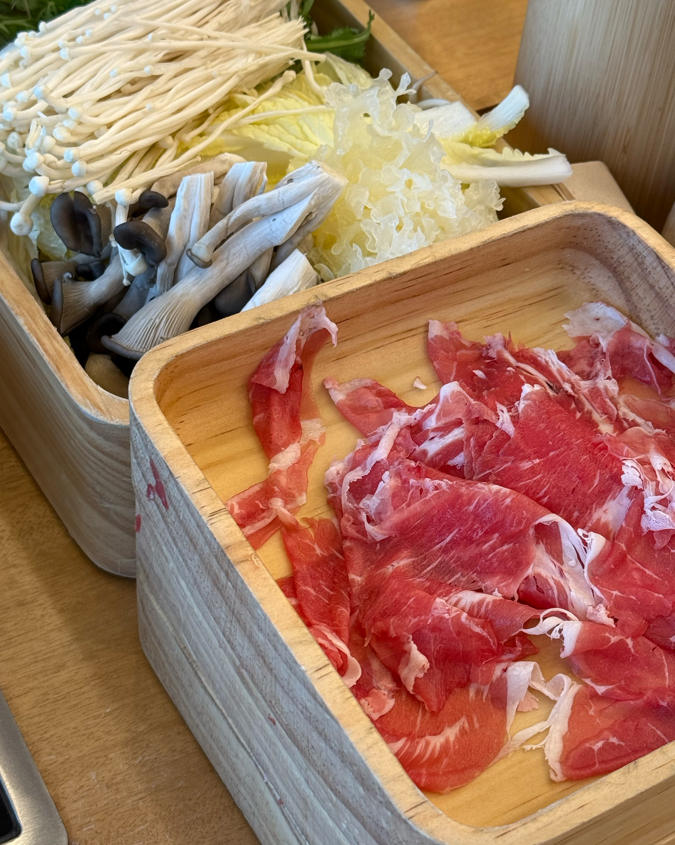엄마랑 밥 먹으러 왔는데 너무 맛있어요 - 평택 송탄 맛집 샤브올데이 평택신장점