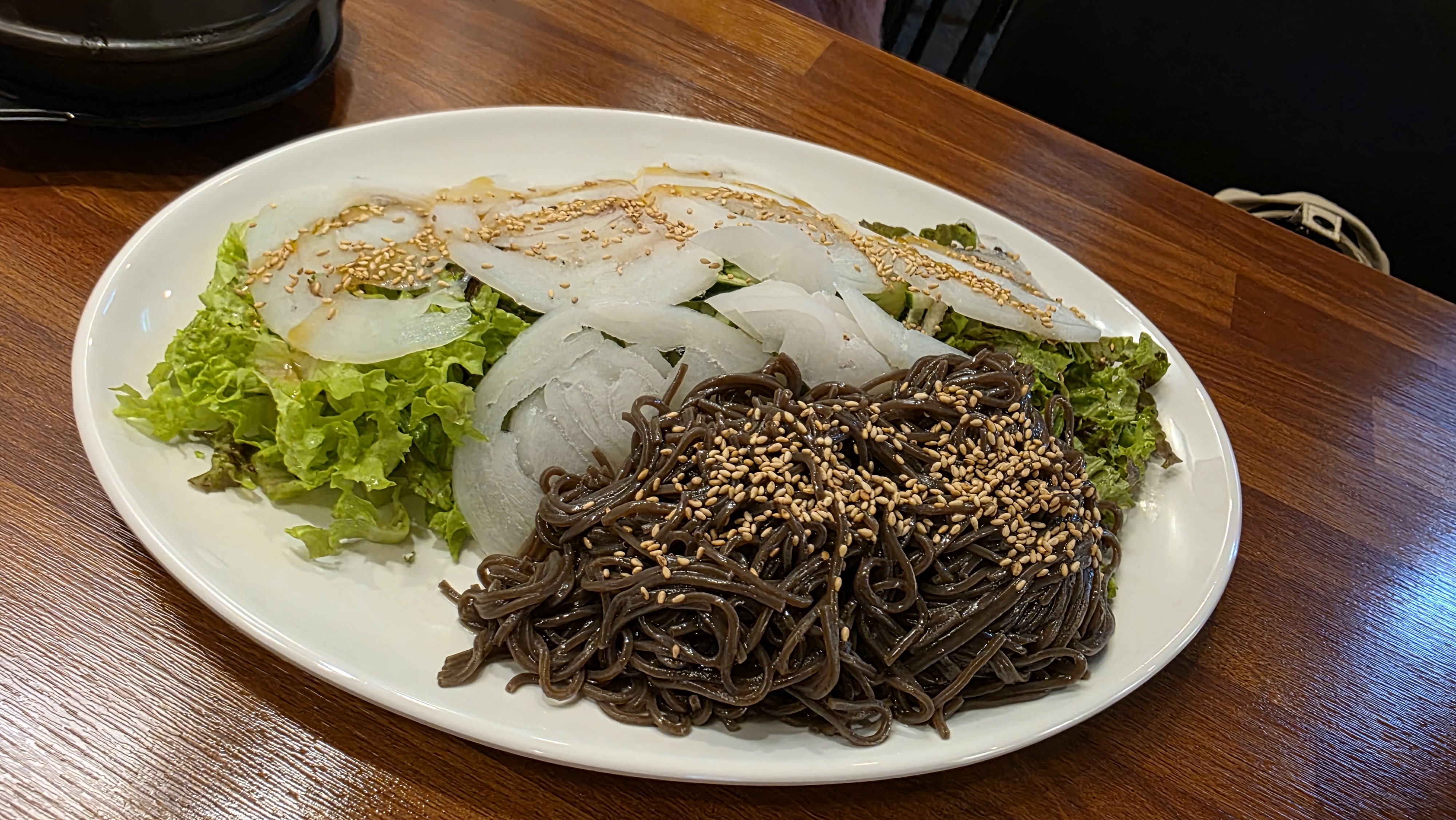 언제와도 맛있는 곳 친절한 사장님 서비스까지 완벽해요! - 천호동 맛집 부산한치모밀
