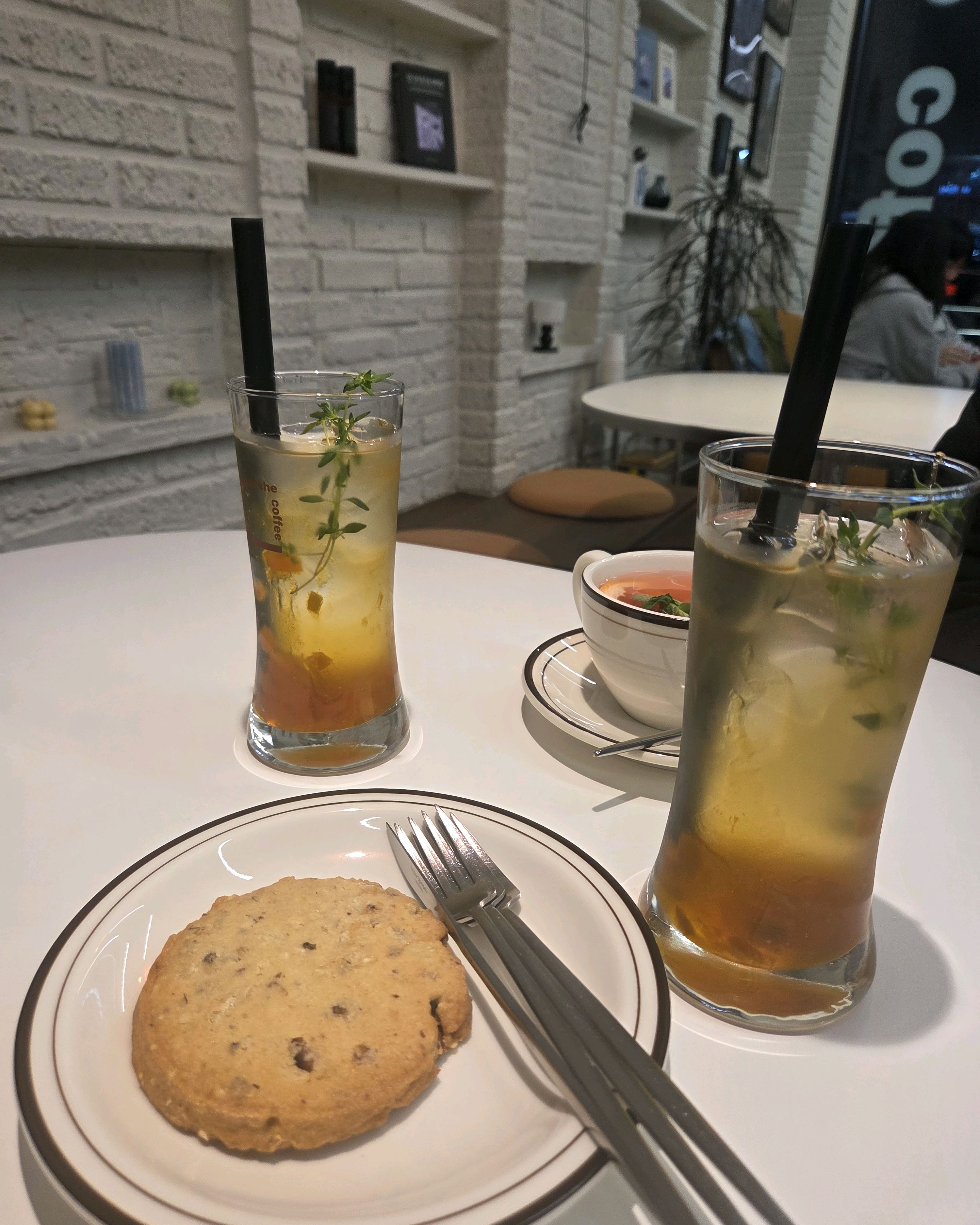 너무 맛있어요~~인테리어도 이뻐요 - 불당동 맛집 코너더커피