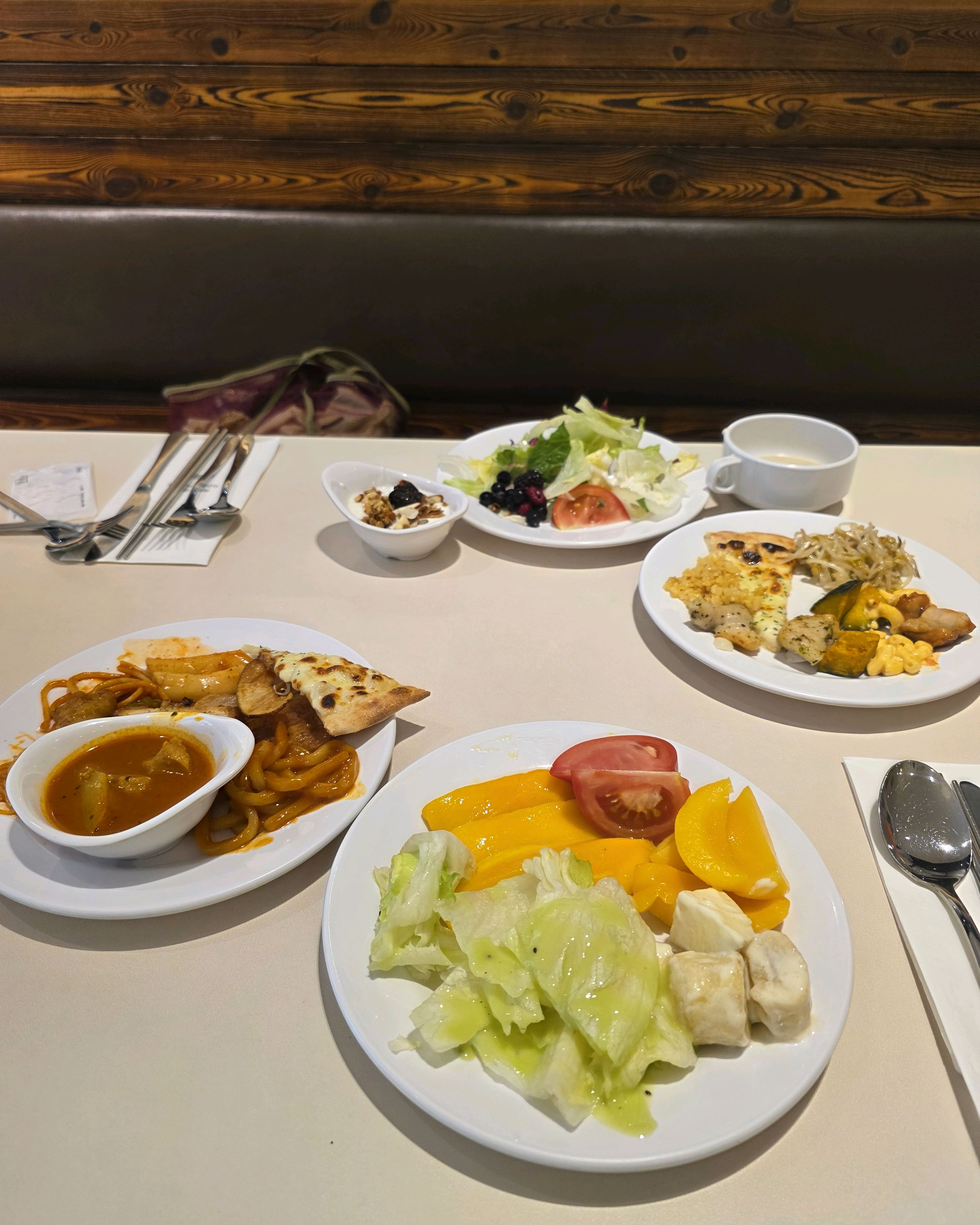 평일 런치/ - 신부동 맛집 애슐리퀸즈 신세계백화점 천안아산점