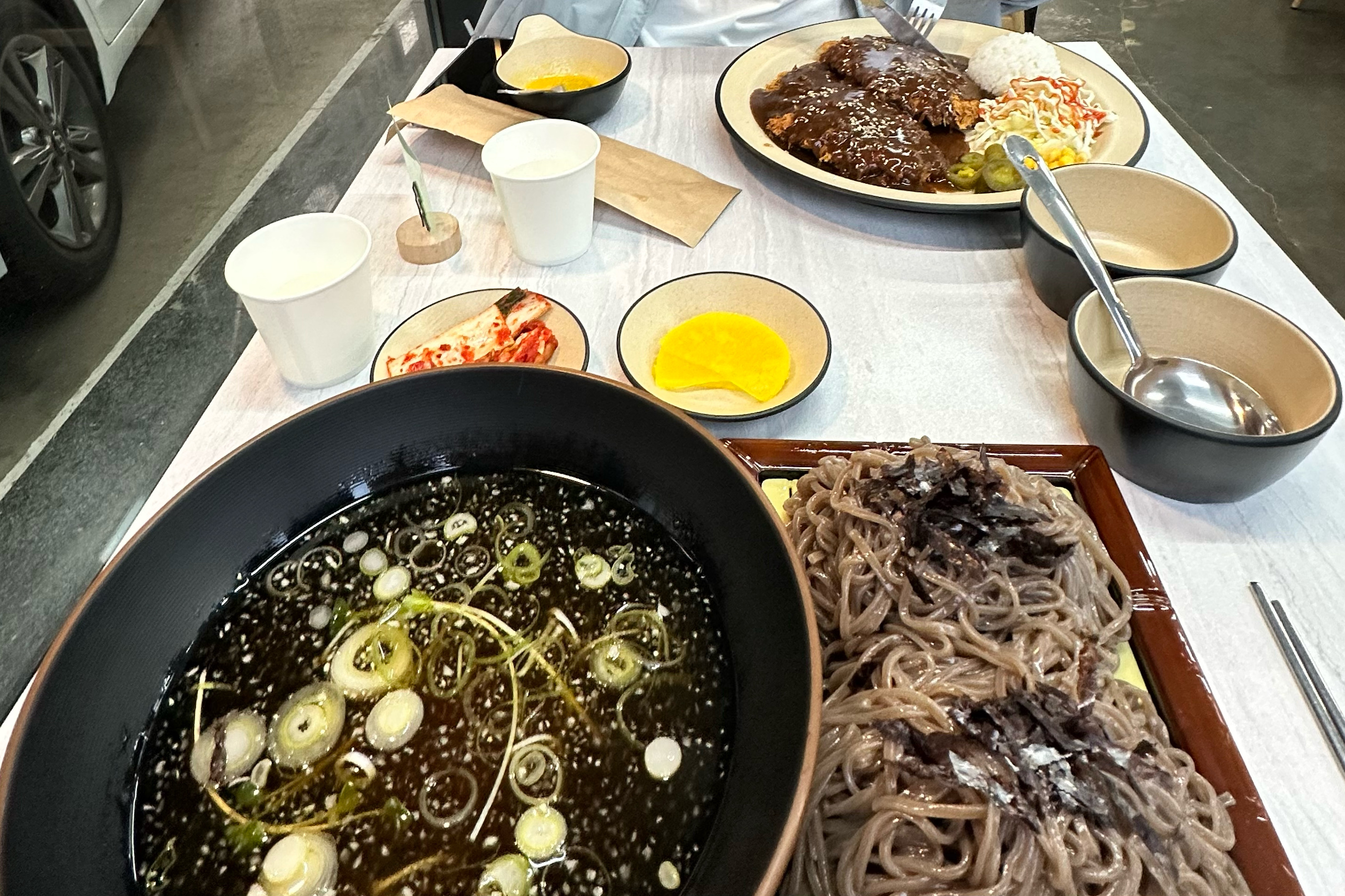 입덧으로 입맛이 많이 까다로웠는데, 오랜만에 맛있게 잘 먹었어요:) 사장님도 직원분들도 너