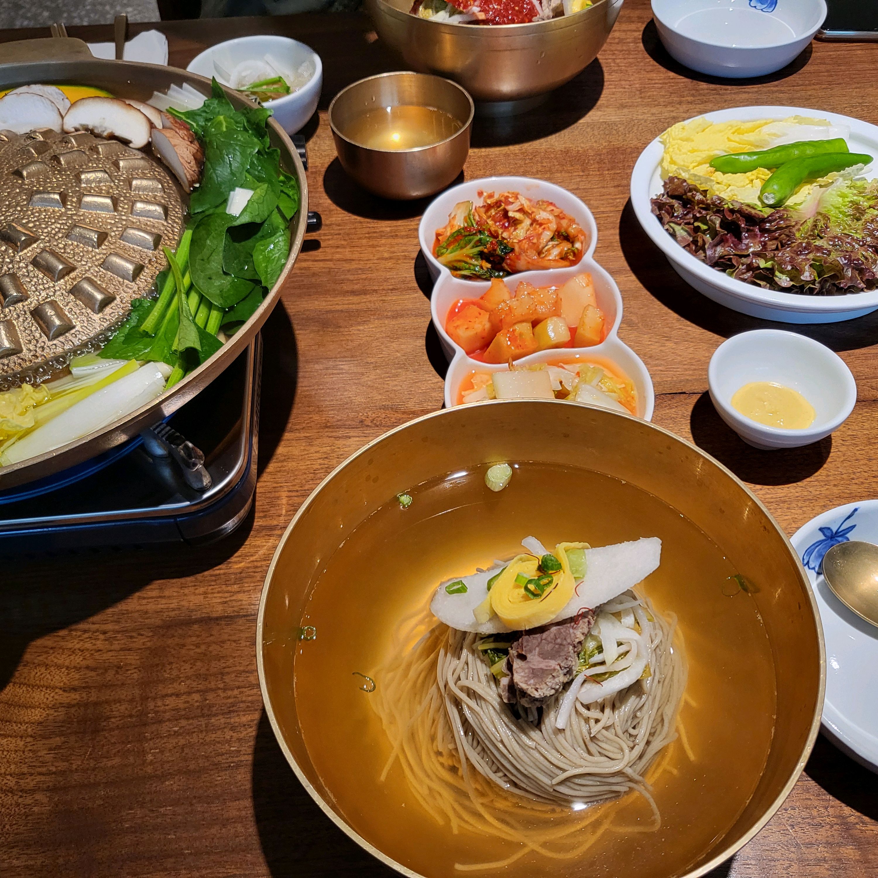 근로자의 날 휴일을 맞이해서 점심특선 즐겼어요. - 서교동 맛집 서관면옥 홍대점