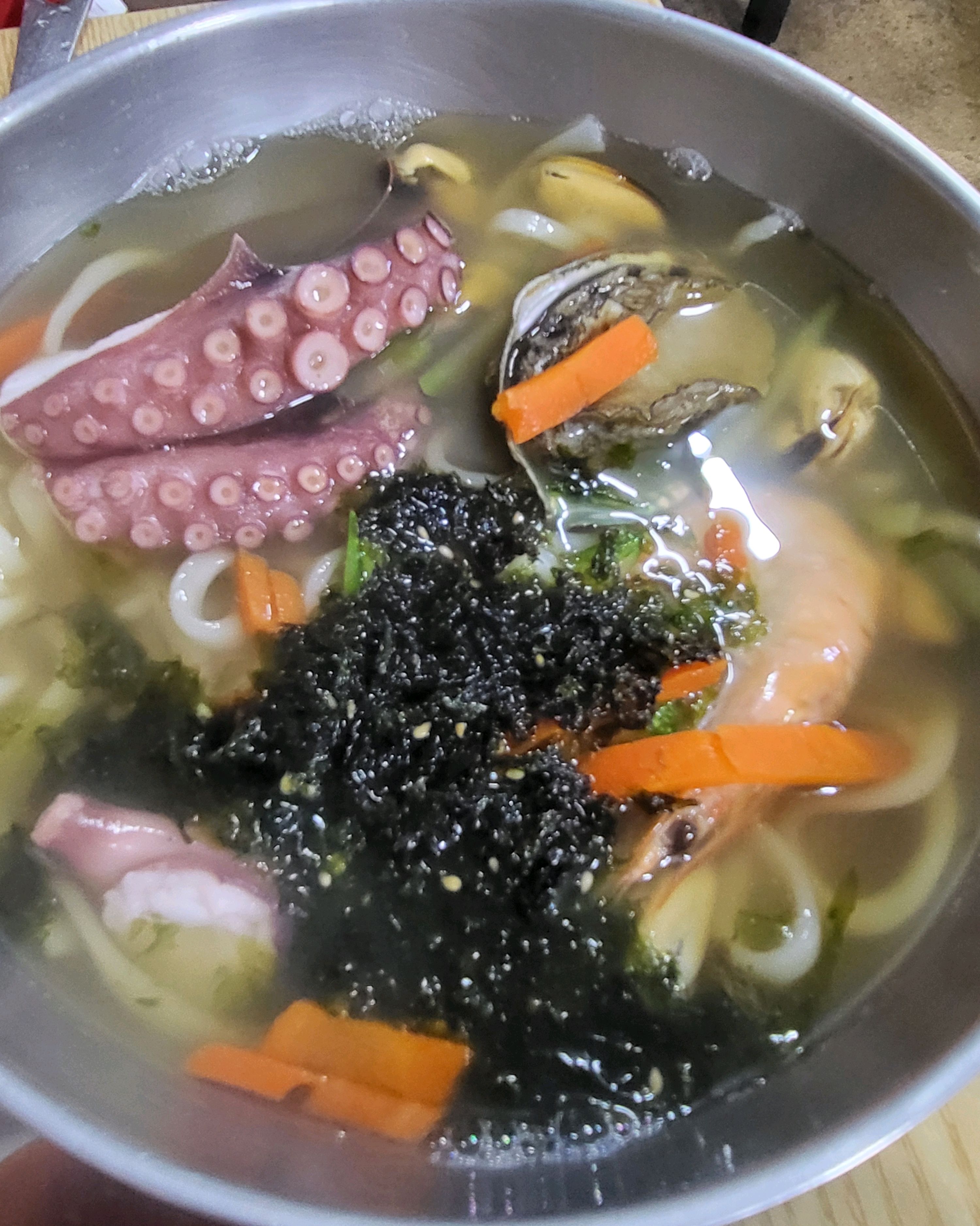 협재칼국수 너무 유명해서 제주온김에 오늘은 꼭 가보겠다싶어 종료되기 50분전에 도착해서 주