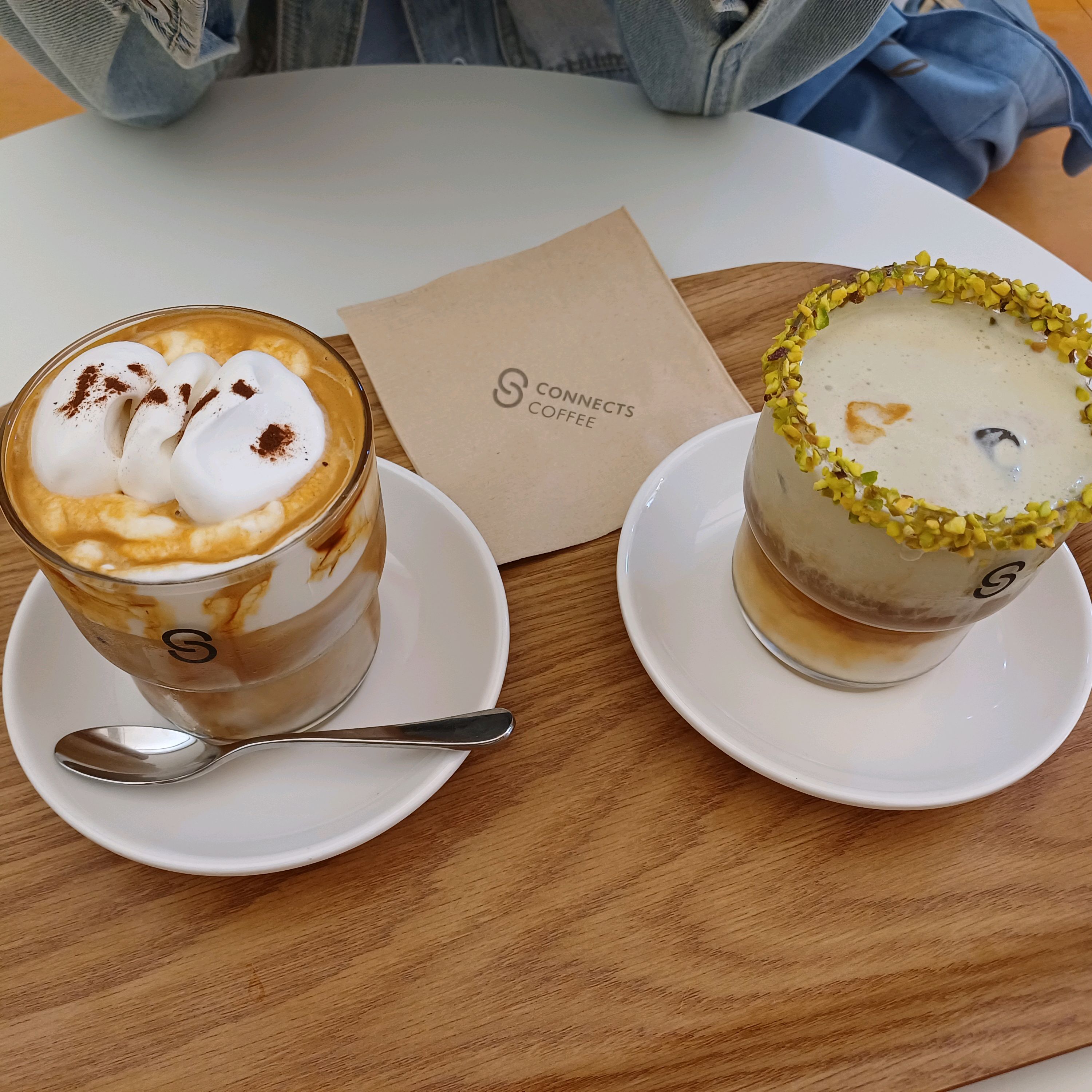 망원에 살때 가끔씩 오던 커넥츠커피~ - 망원동 맛집 커넥츠커피 망원