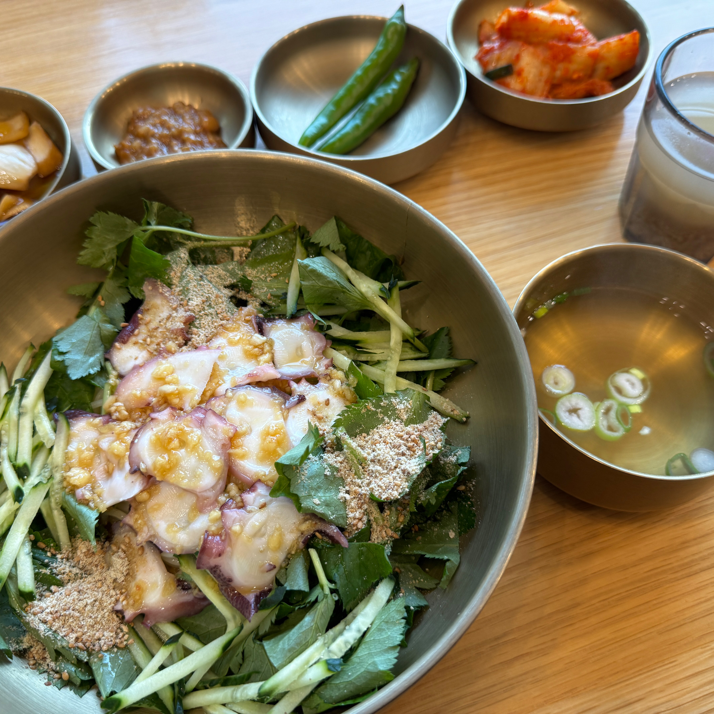 특색있고 너무 맛있어요! 식혜도 꼭 드셔보세요! - 제주 맛집 섬누들