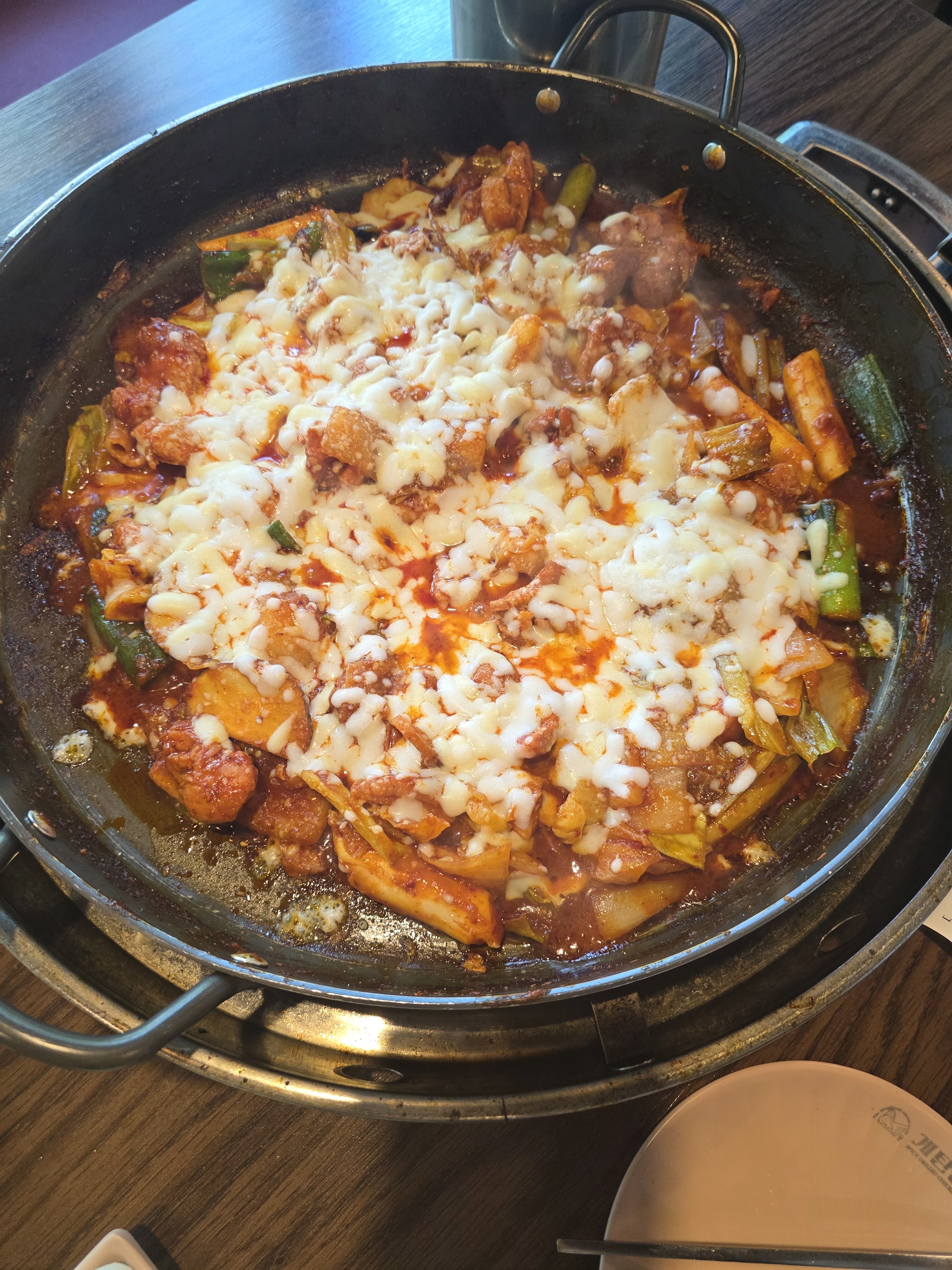 분위기 깡패 점심에 왔는데 옆에 이런곳이 있다니 - 안양 맛집 계탄언니 범계직영점