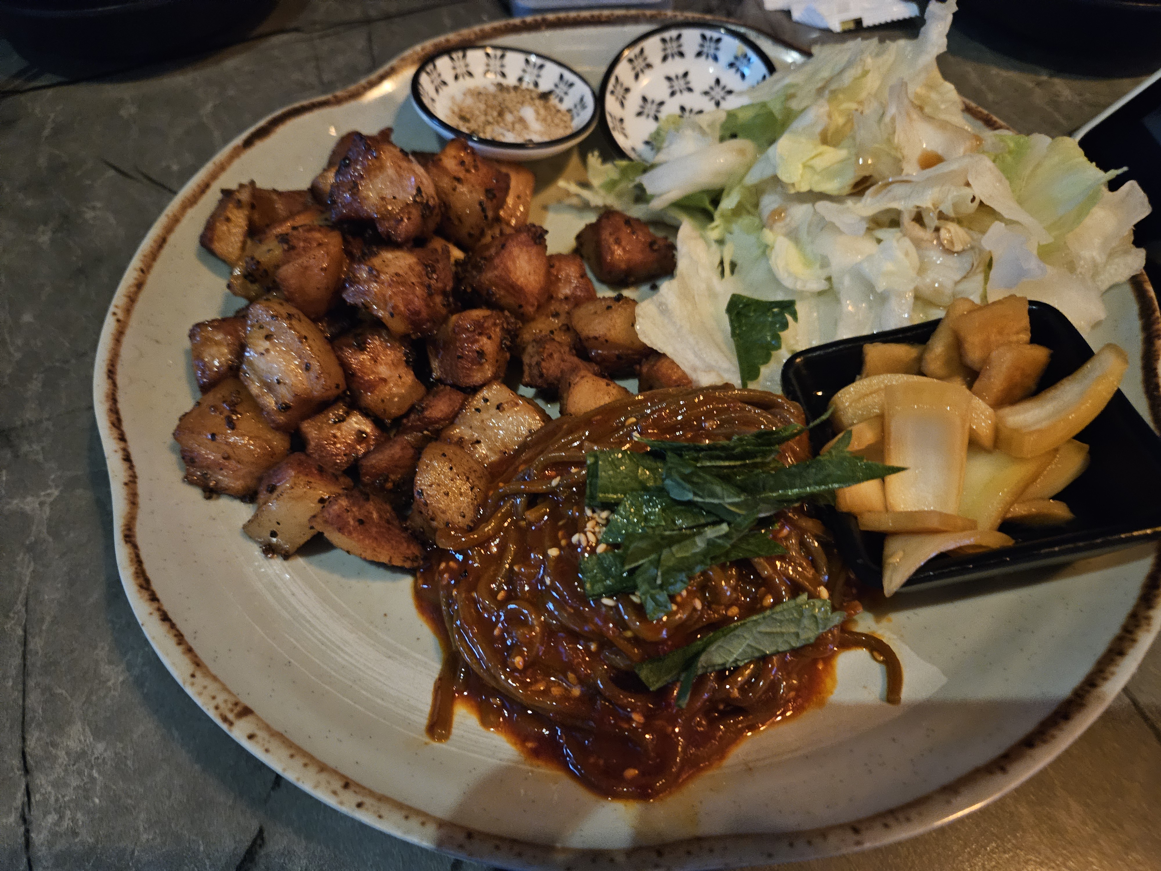 벌써 세번째 방문하는 집앞에 지미 !! - 권선동 맛집 지미