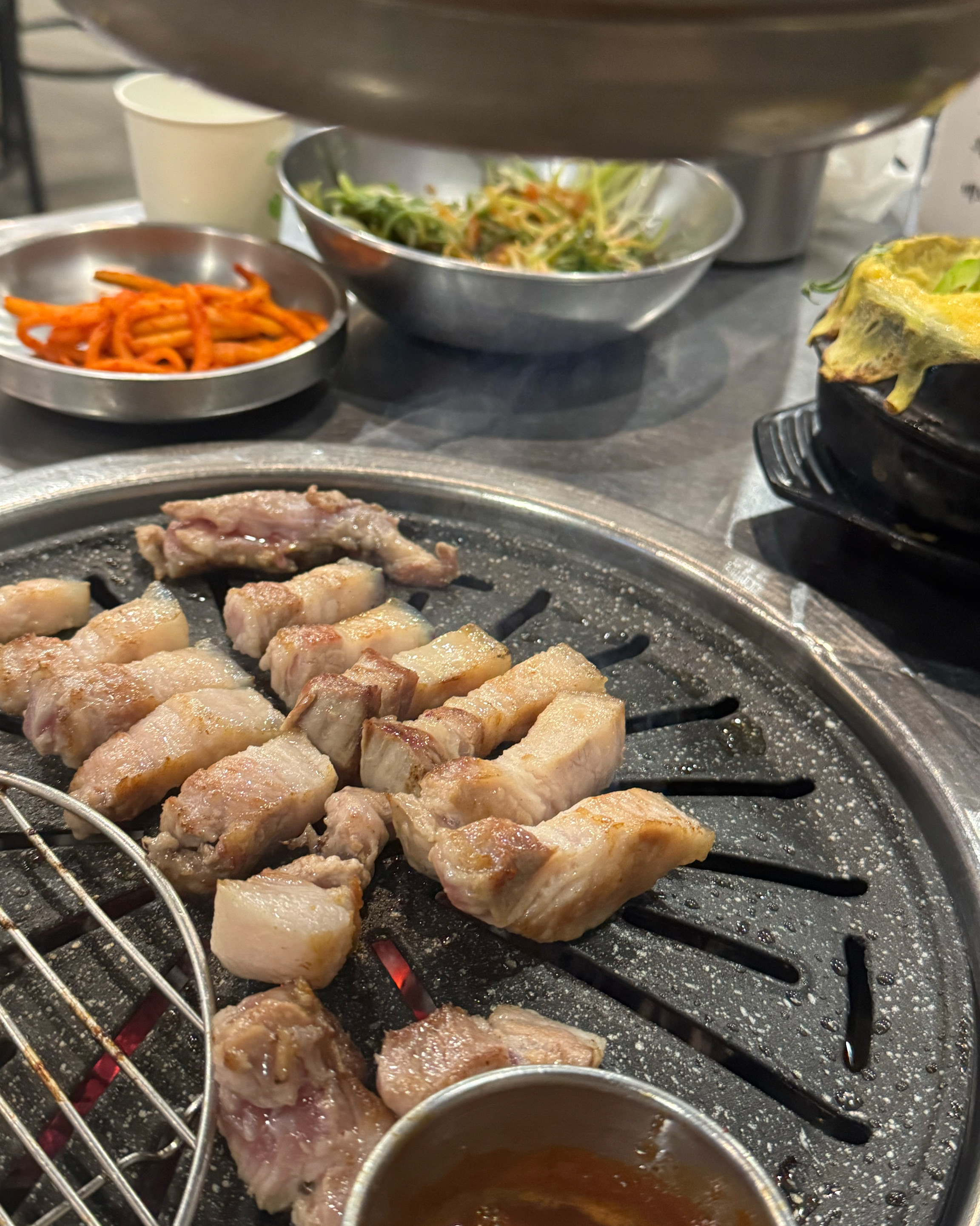 남편이랑 여행왔다가 숙소 근처라 들렸는데 맛있네용 - 제주 맛집 문치비 서귀포신시가지점