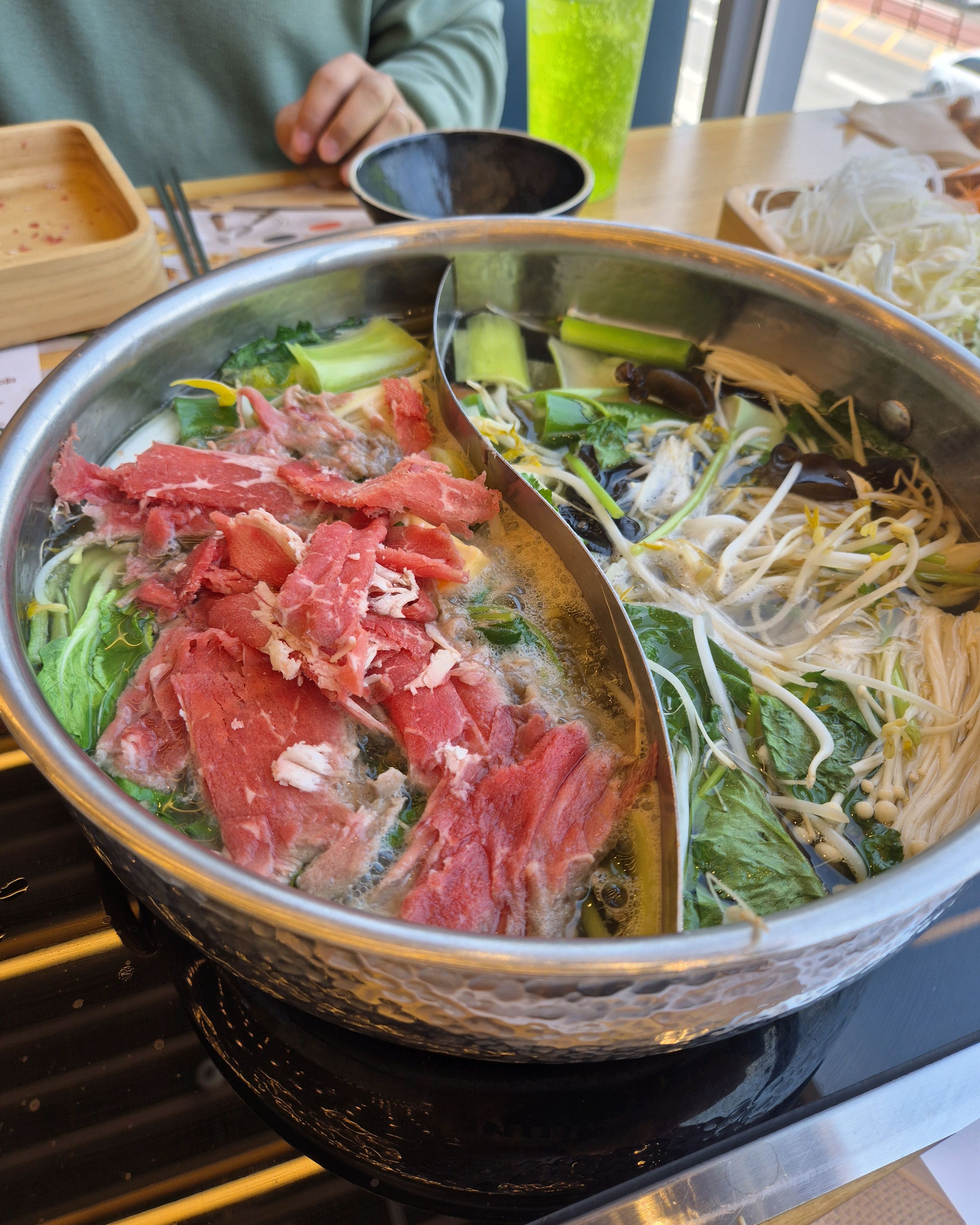 채소가 신션하니 맛있어요 - 이천 하이닉스 맛집 샤브올데이 경기이천점