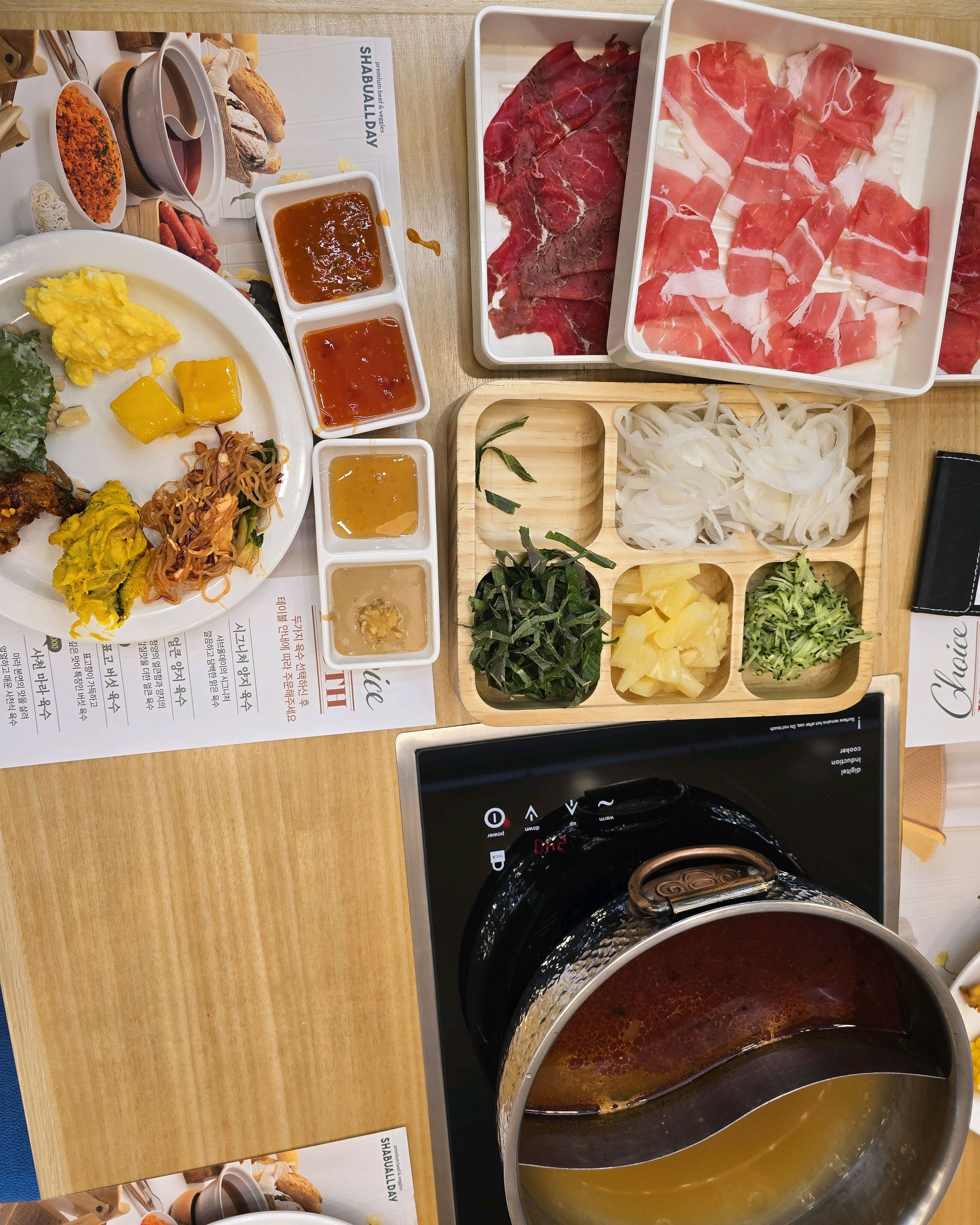매장도 넓고 깨끗하고 음식도 맛있어요 - 포항 문덕 맛집 샤브올데이 포항문덕점