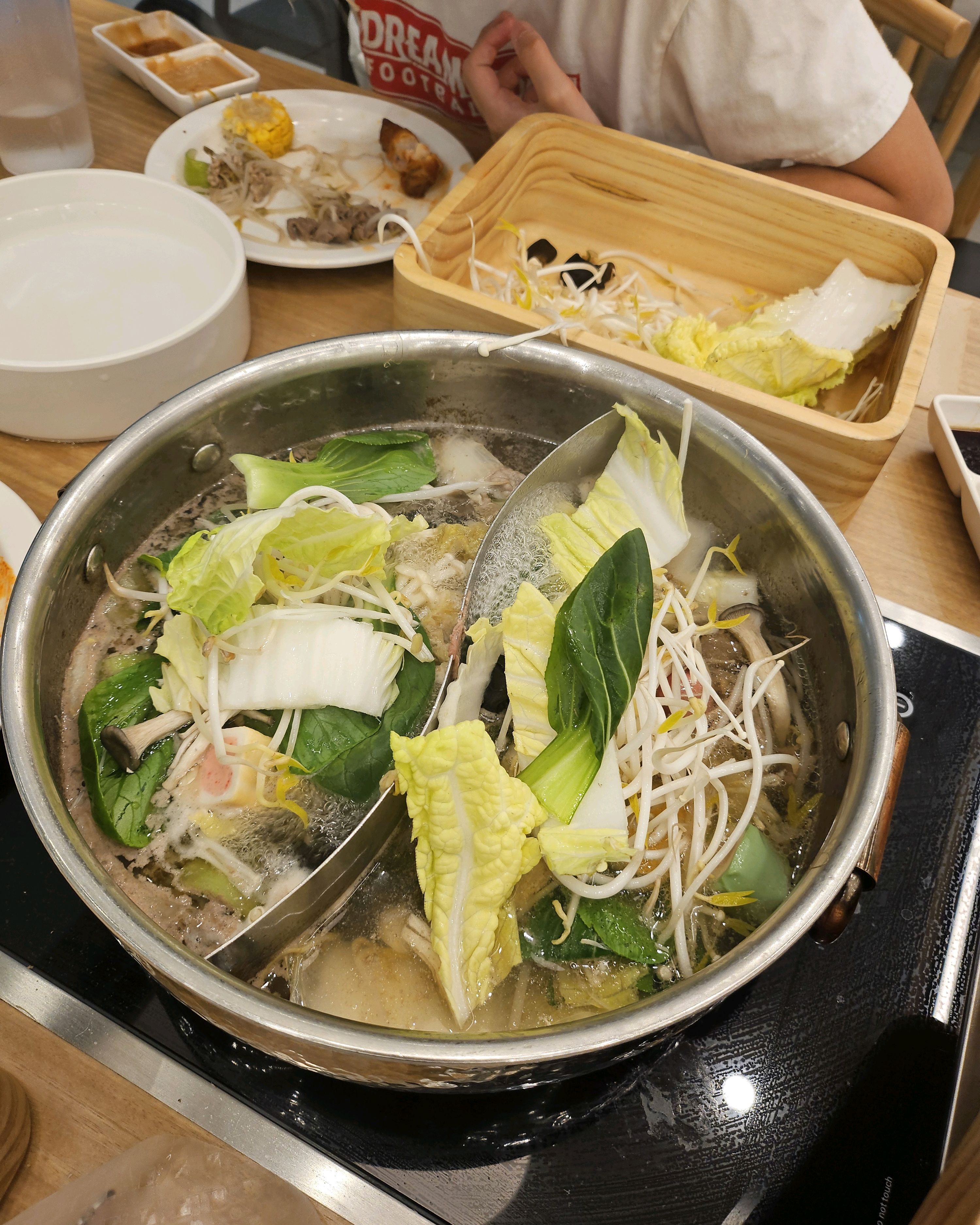 말로만 듣던 샤브올데이를 부산여행와서 처음 와봤어요~ - 부산 해운대 맛집 샤브올데이 부산해운대점