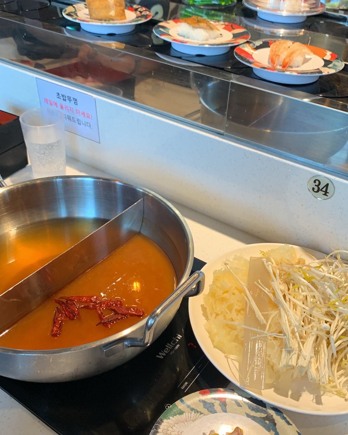 할 말이 많습니다.. 인스타로 몇주전에 보고 오늘 방문했는데 기대를 너무 많이 해서 그런지