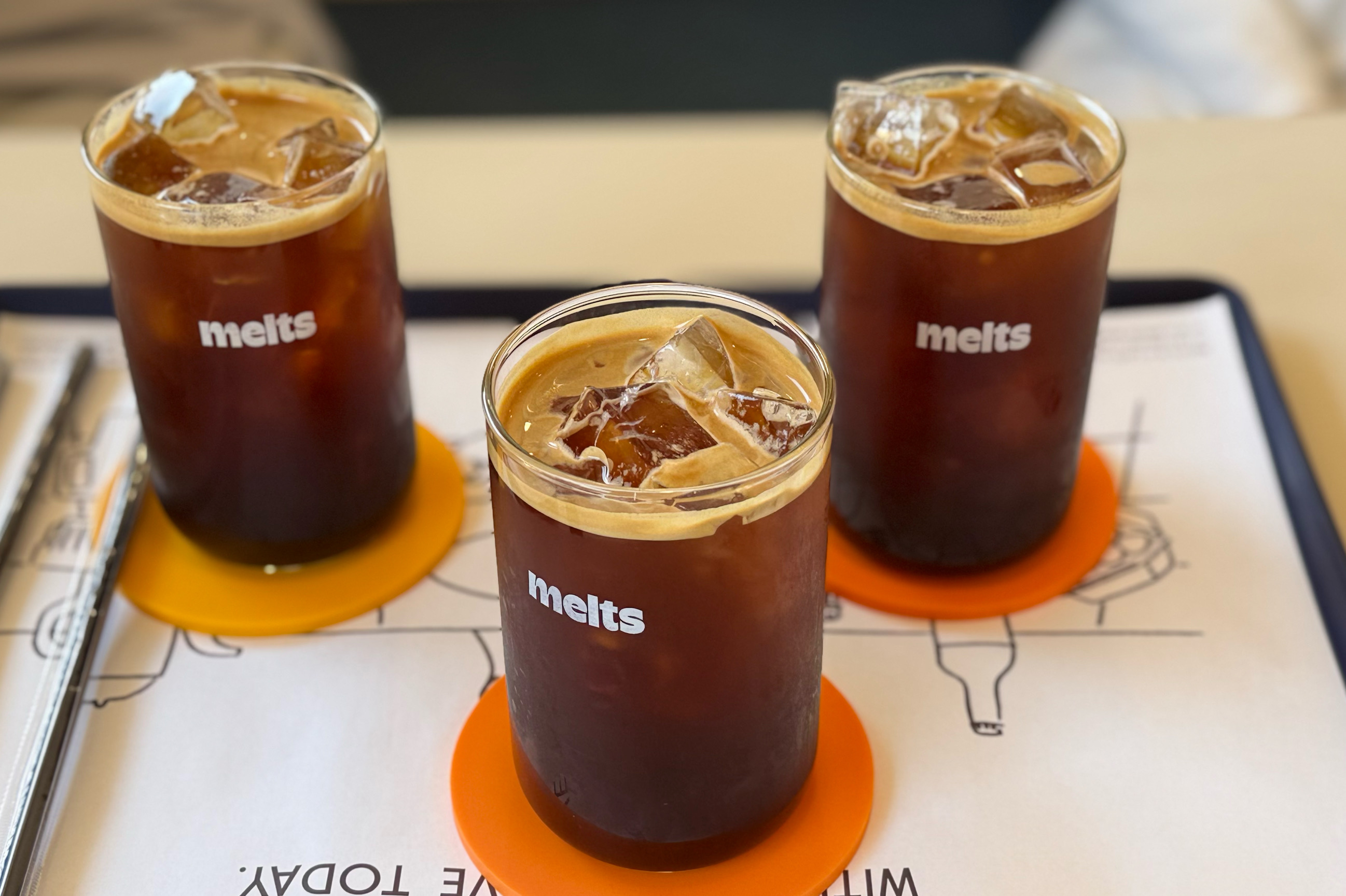 함덕 바다가 보이는 뷰맛집! - 제주 맛집 멜츠인빌리지