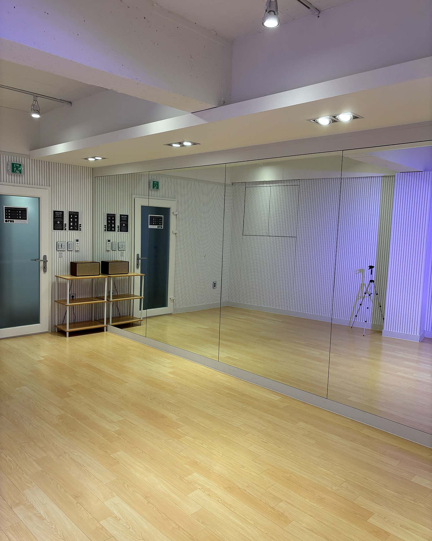 2번째 스튜디오 사진