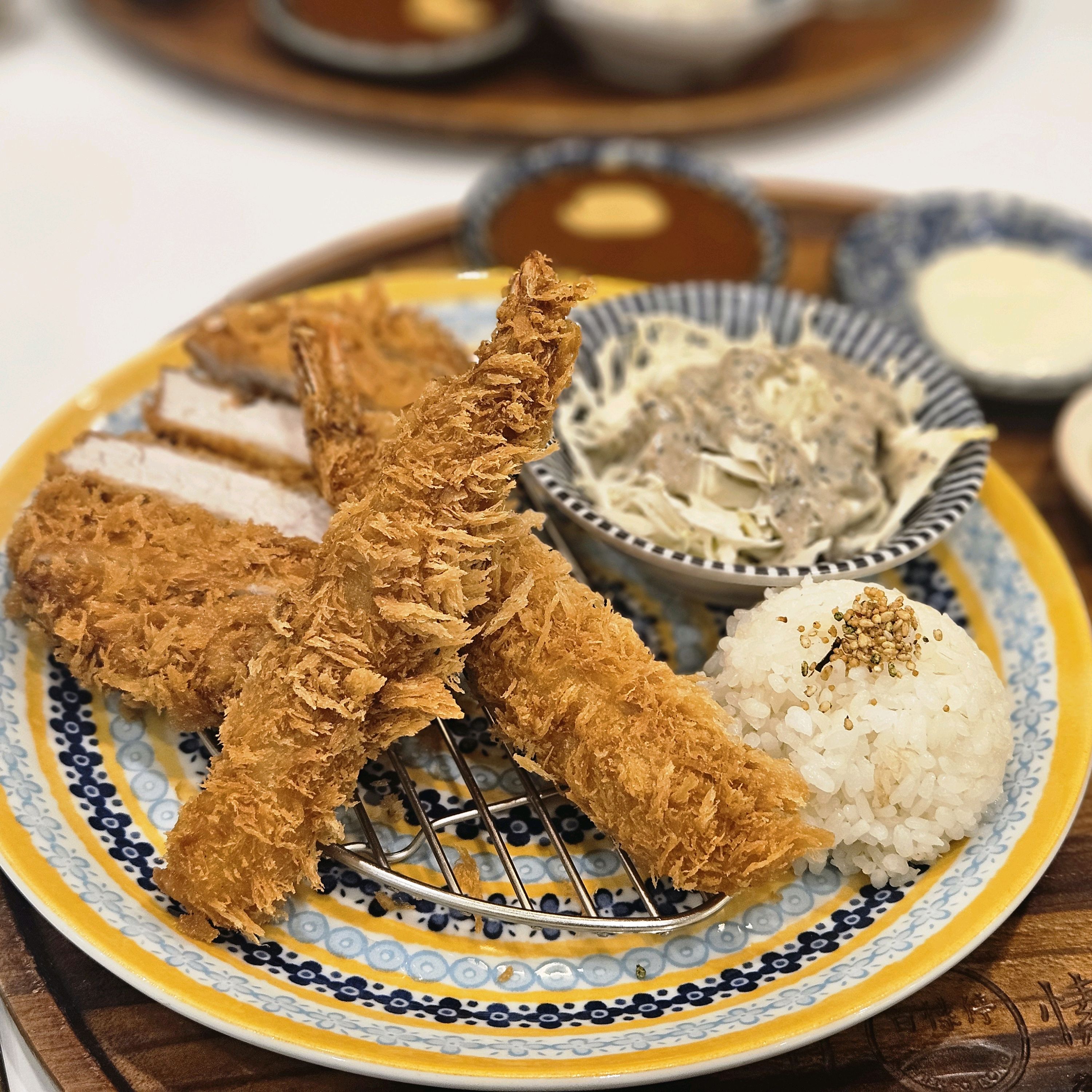 매번 와서 먹는 곳인데.. 일식돈까스 맛집이에여ㅠㅠ 사장님도 너무 친절하세요..👍 - 상암 맛집 백소정 상암DMC점