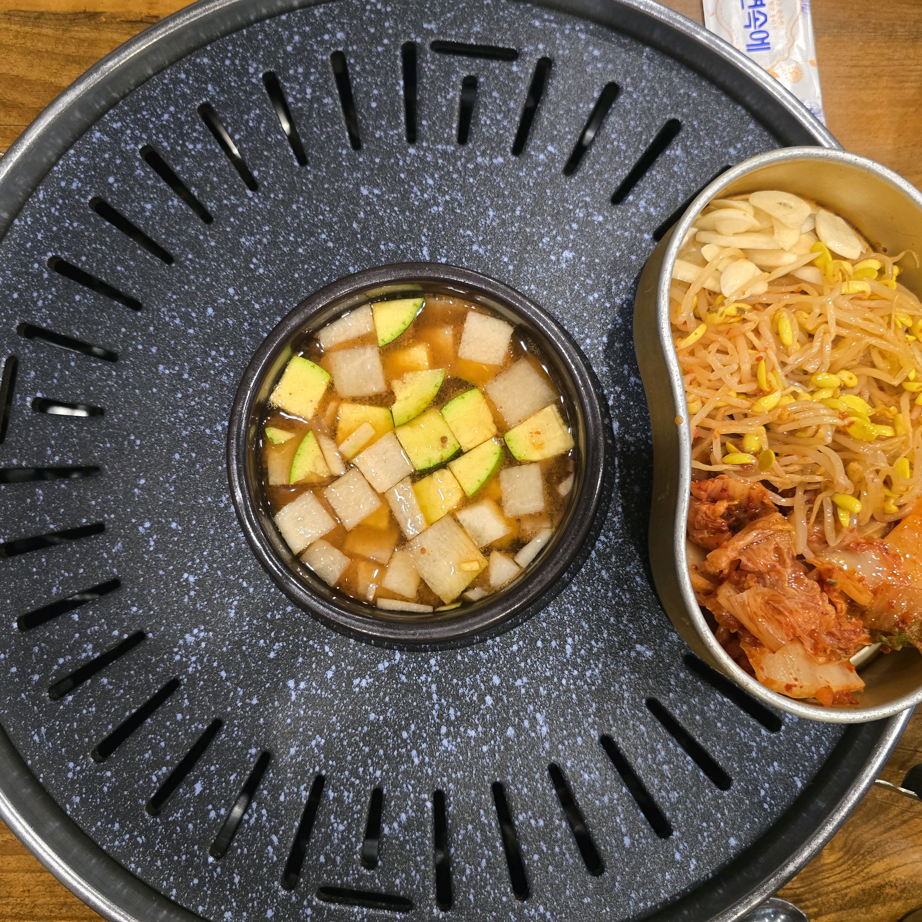 생고기 무한리필집으로 푸짐하게 먹을수있고 - 불당동 맛집 생고기제작소 불당점