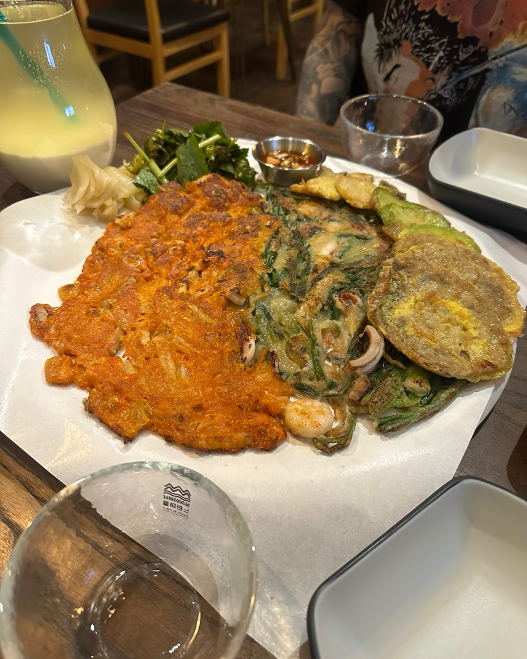 매장도 넓고 인테리어도 예뻐서 좋은시간 보냈습니다 - 대전 맛집 느린마을양조장 대전봉명점