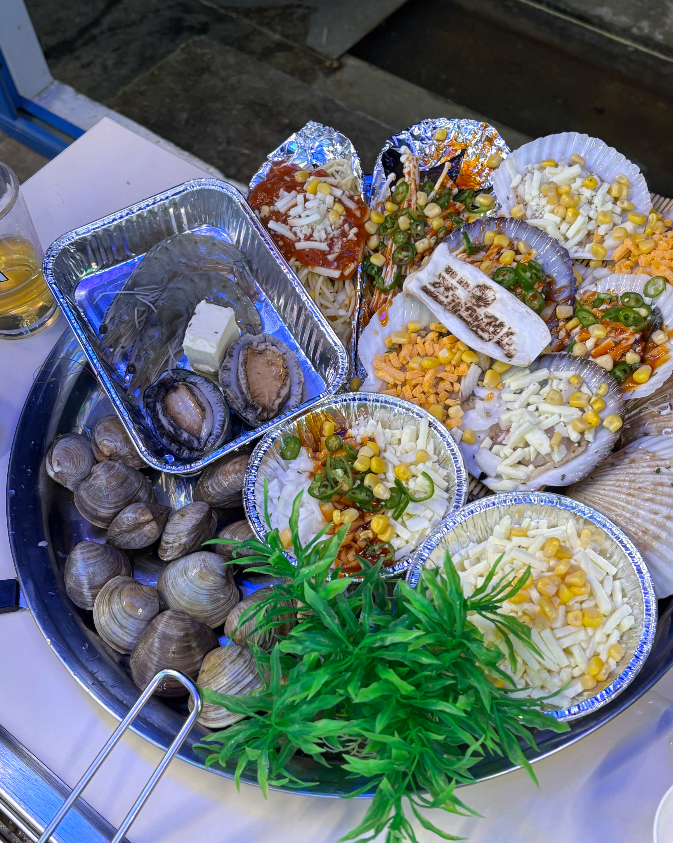 강릉 놀러와서 조개구이 먹을 곳 서치해서 왔는데 다른 가게보다 조용하고 깨끗해서 좋아요!!